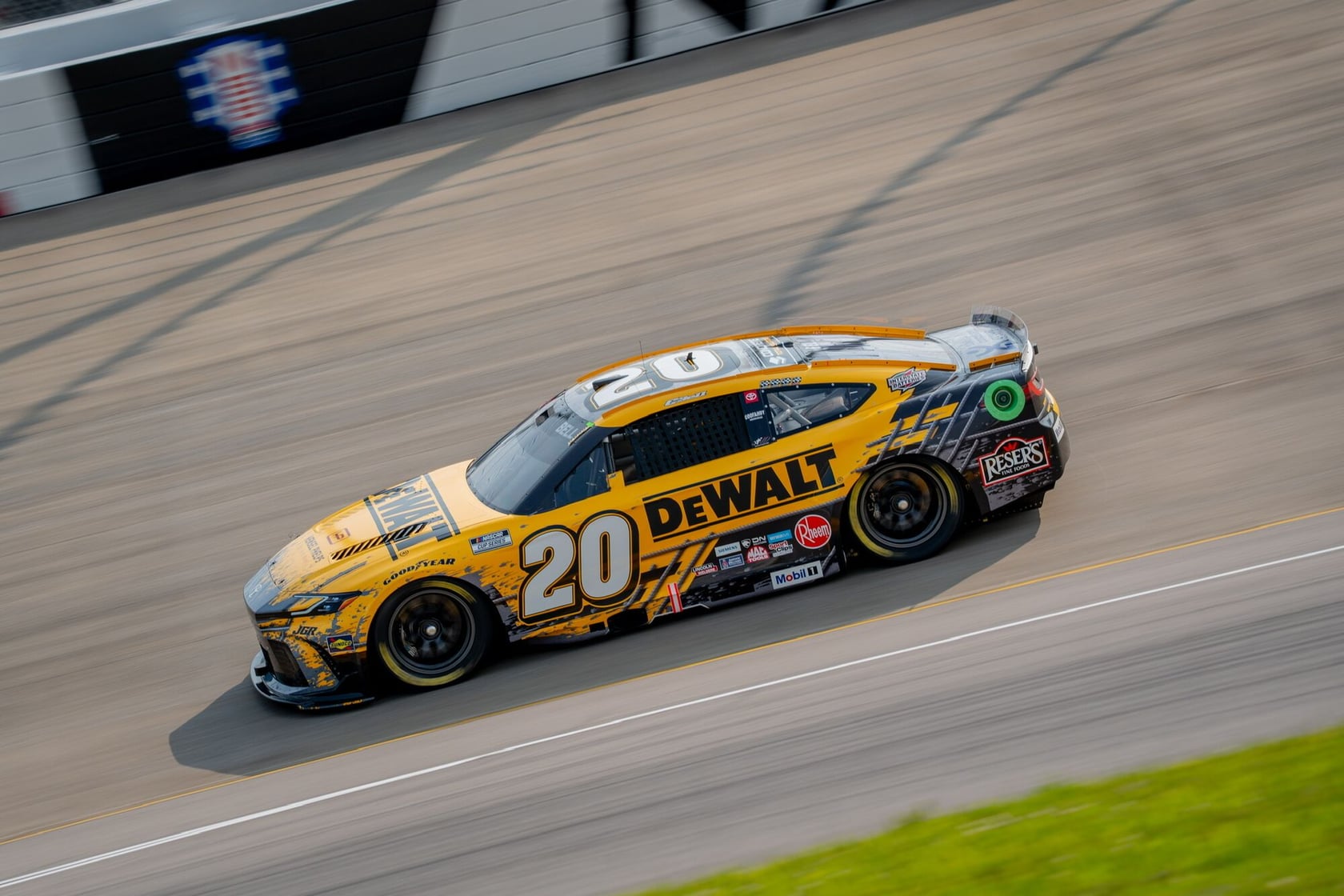 McLaren sponsorship Life Style photograph 2025