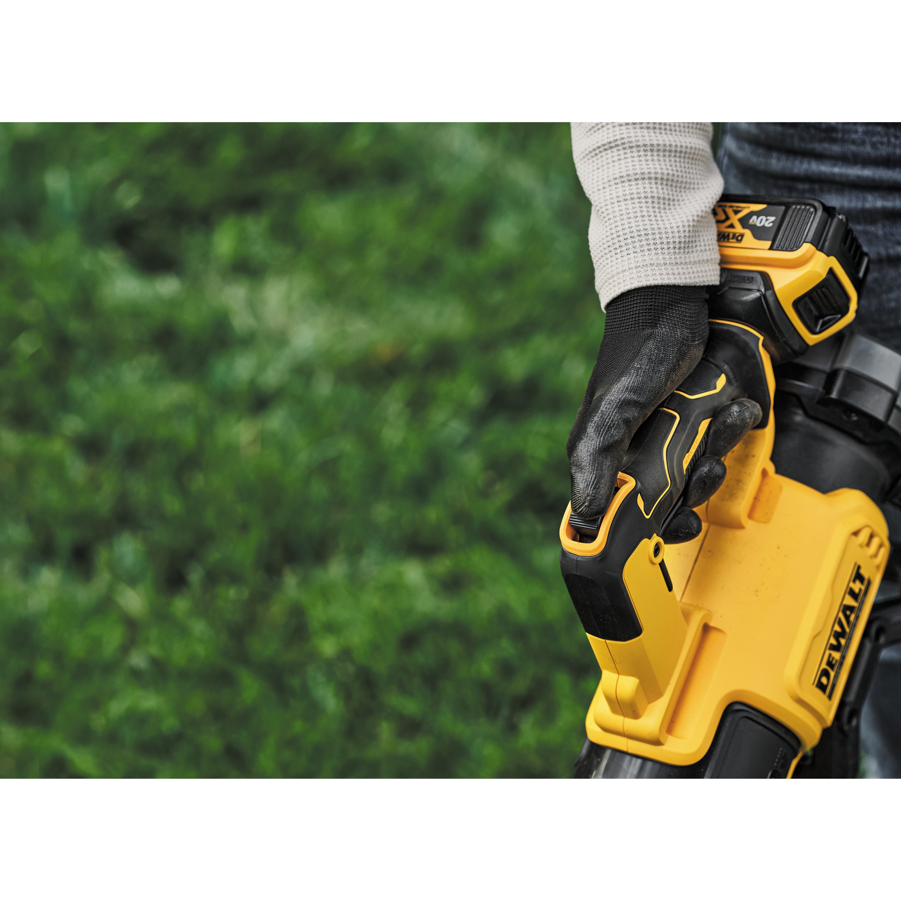 dewalt dcbl722b reviews