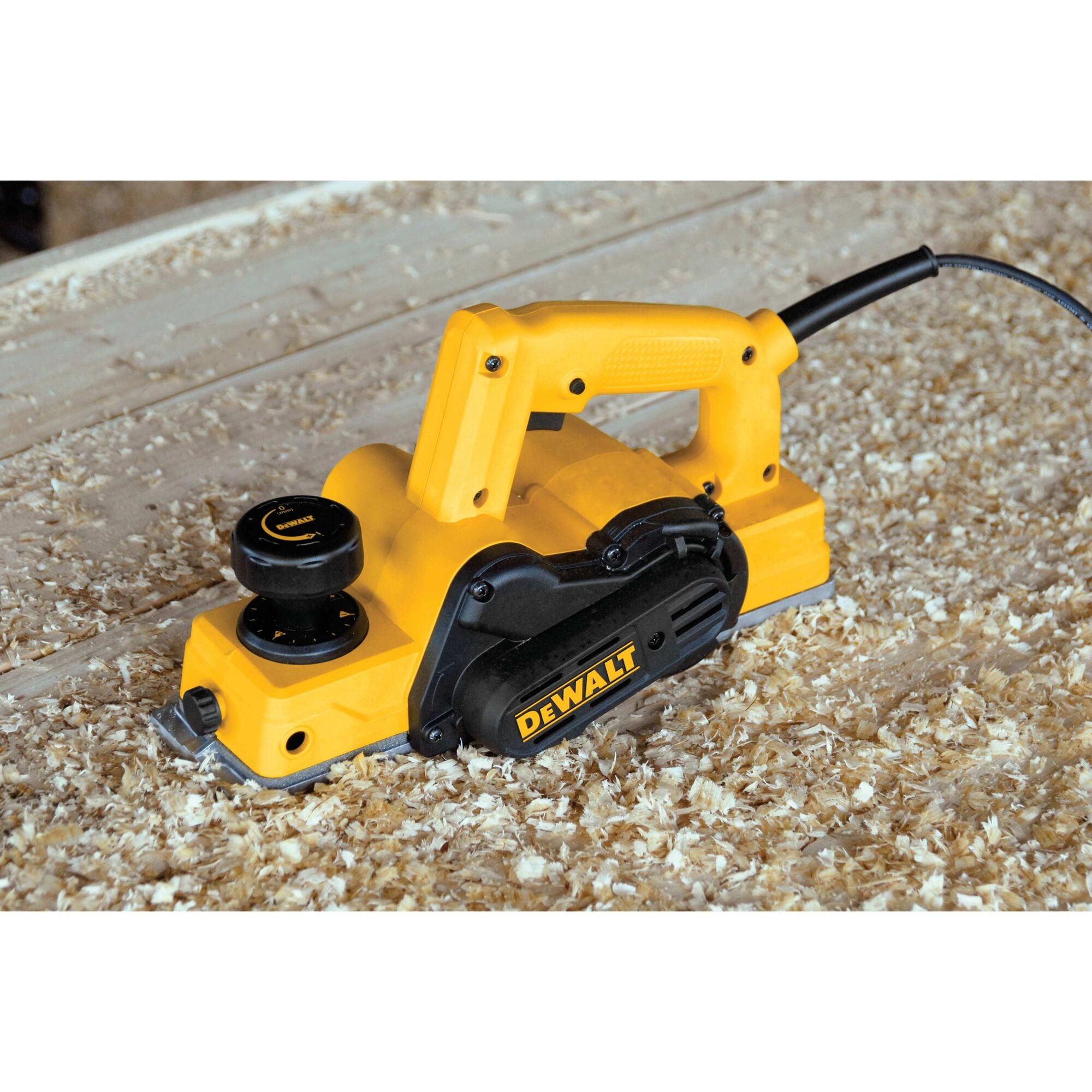 Dewalt best sale hand planer