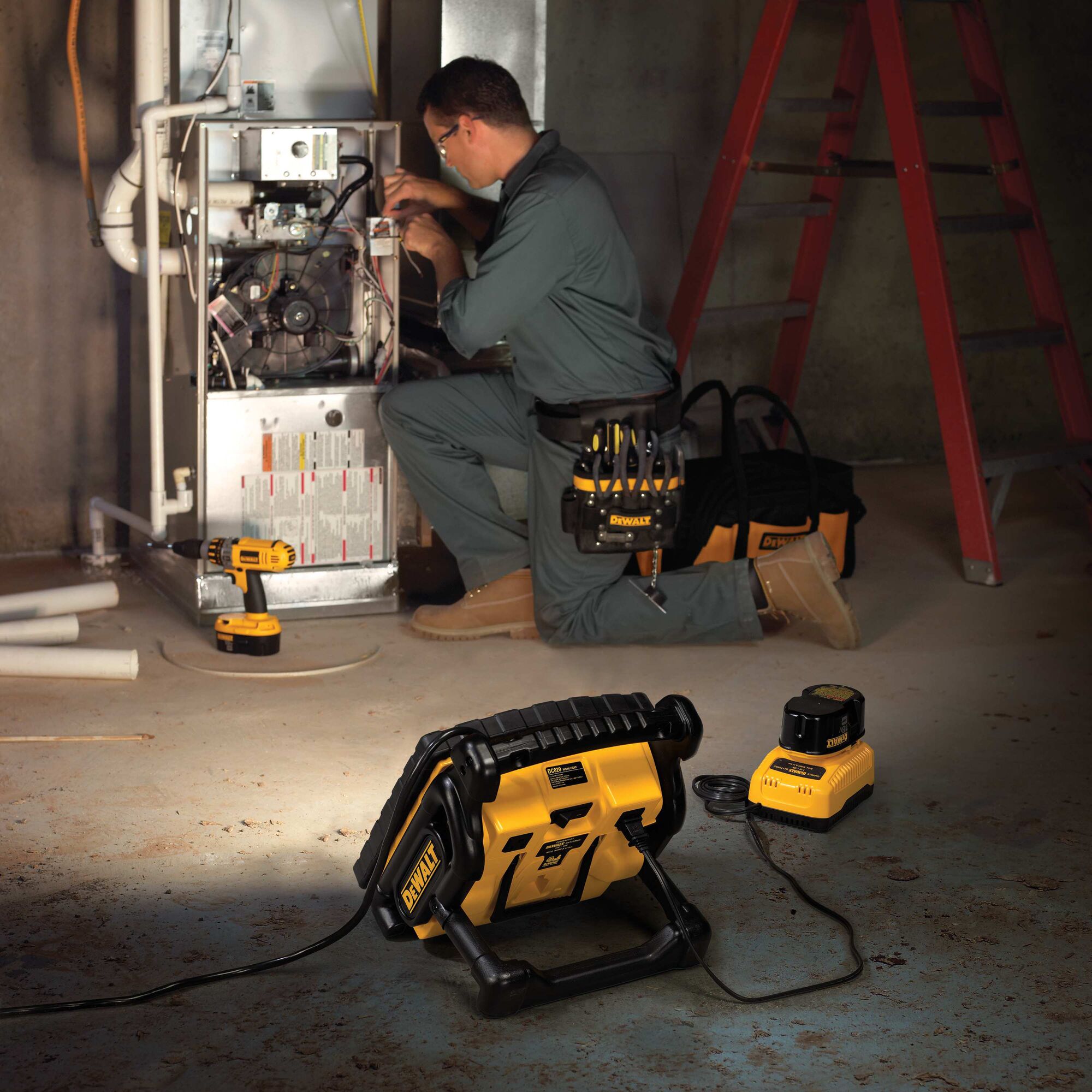 Cordless Corded Area Light DEWALT