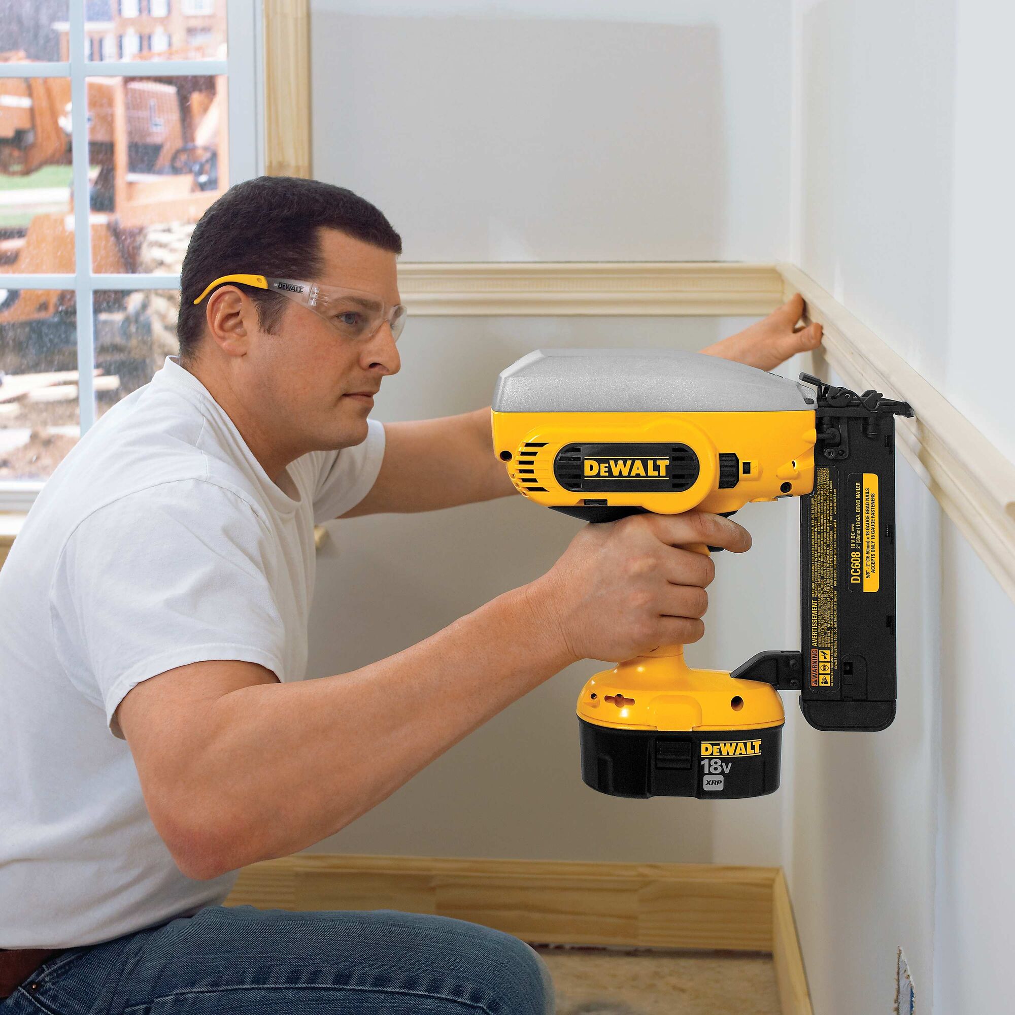 Loading dewalt deals nail gun