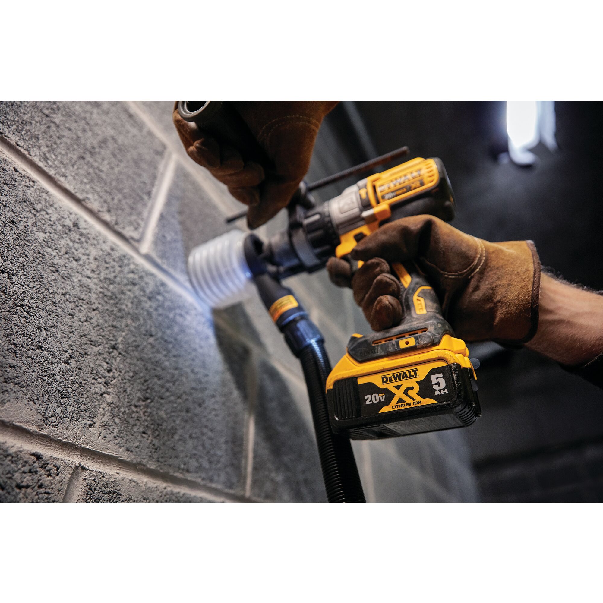 Dewalt dcb205 discount