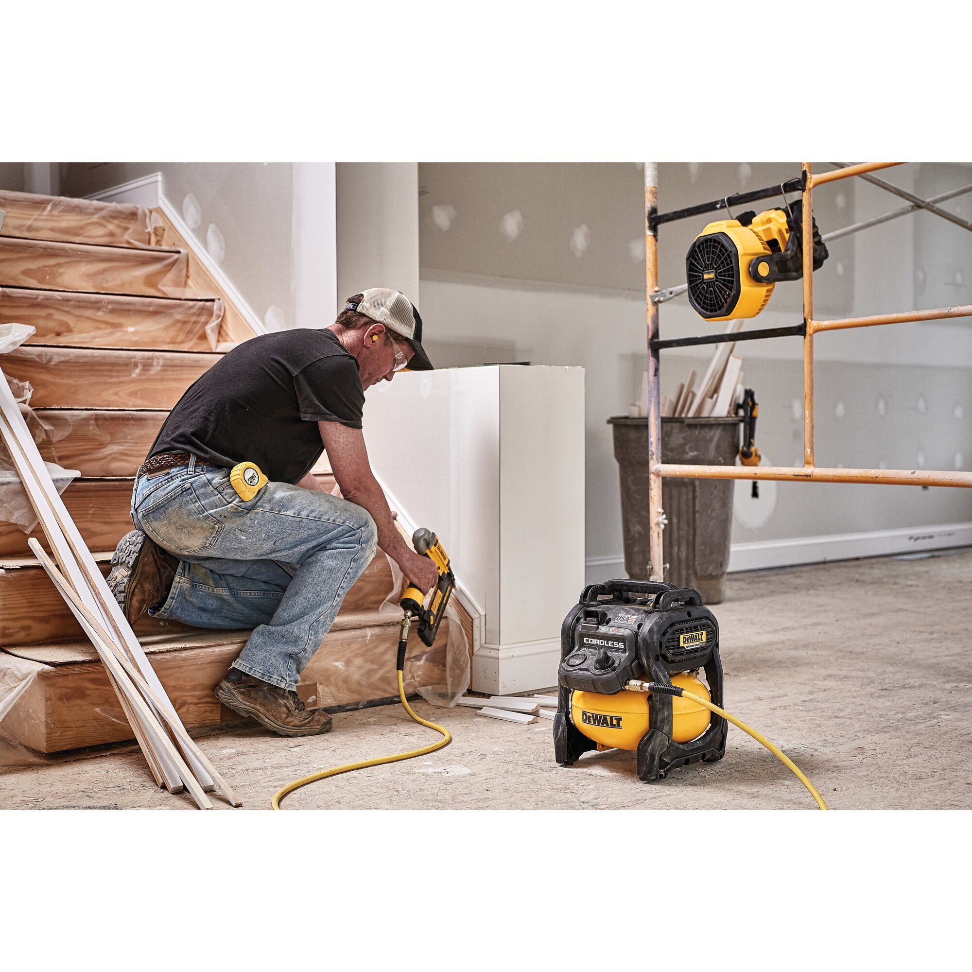 Dewalt cordless store compressor