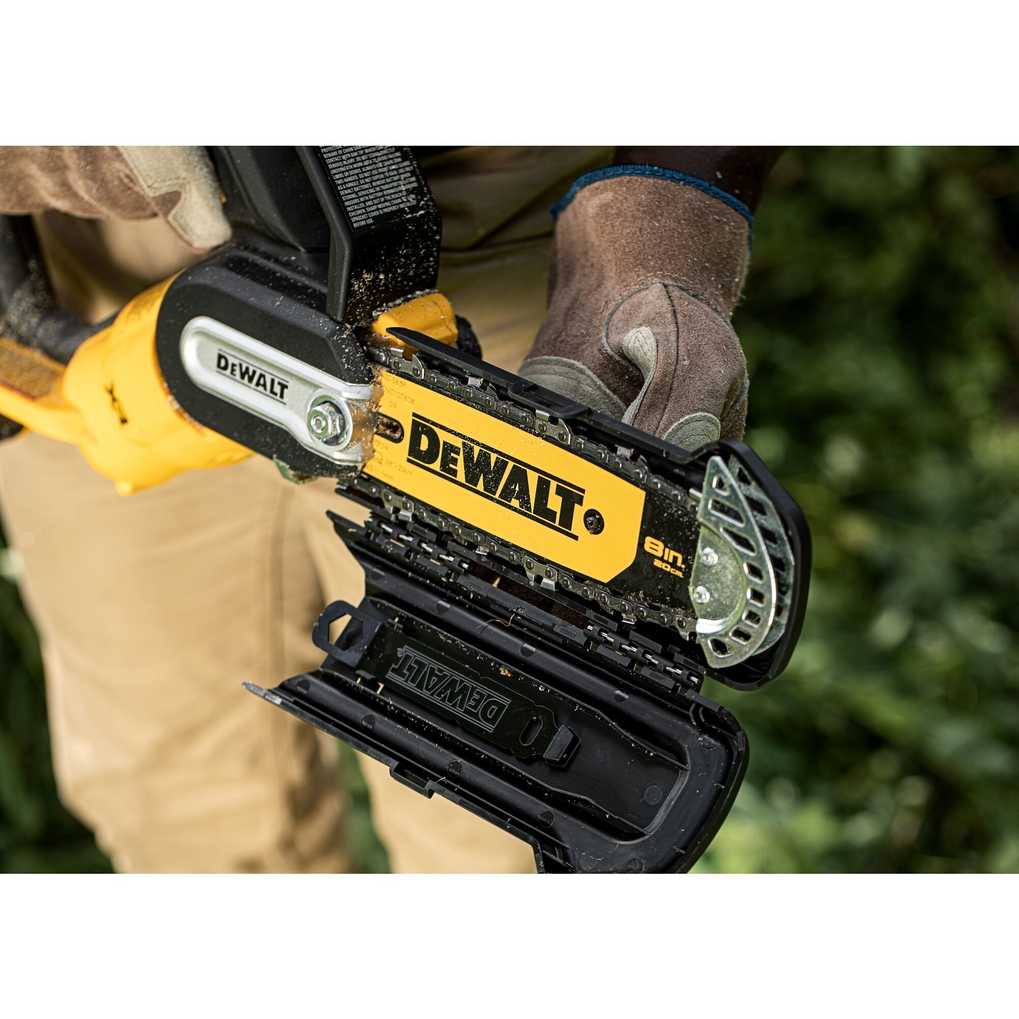 Dewalt battery deals chain saw