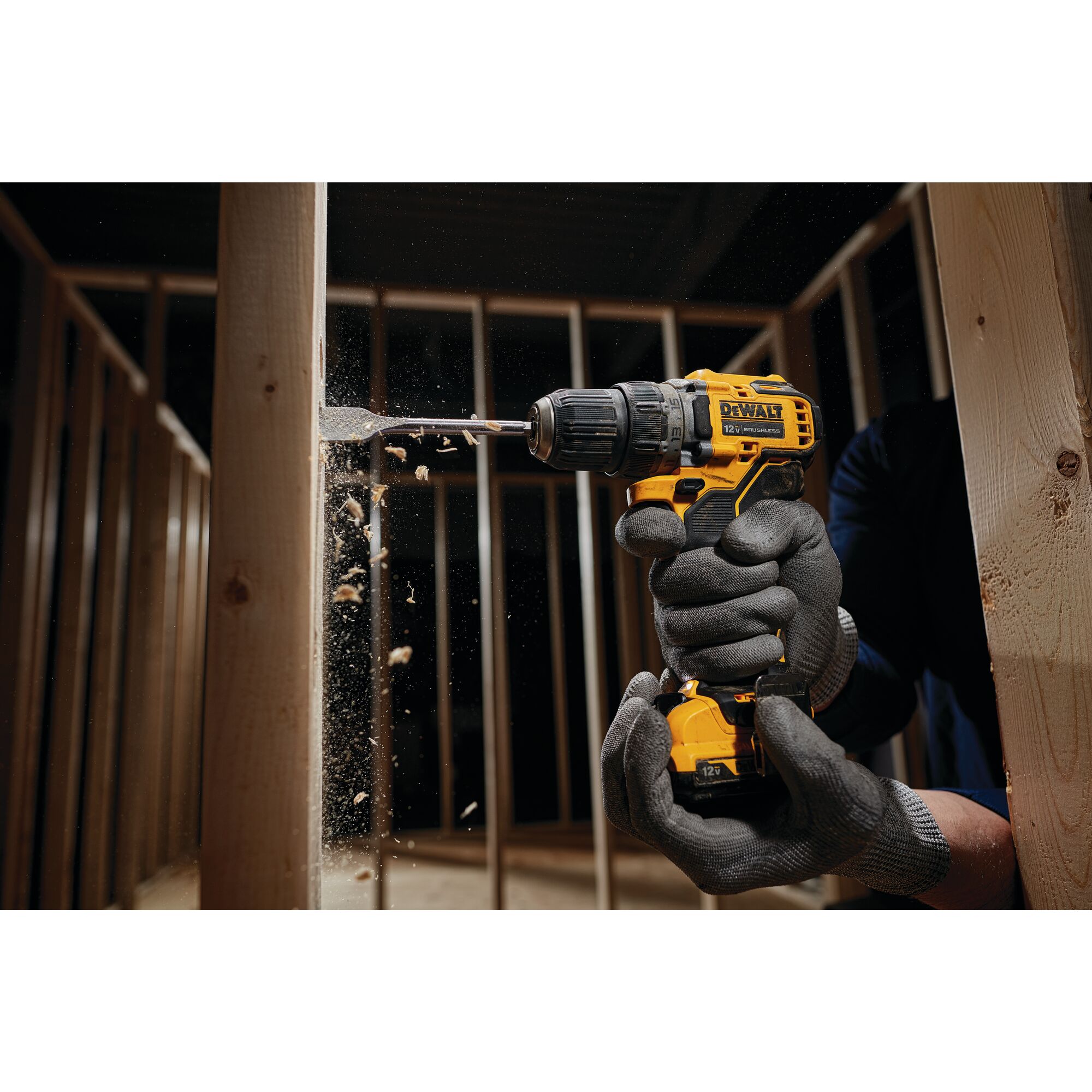 Dewalt brushless best sale 12v drill