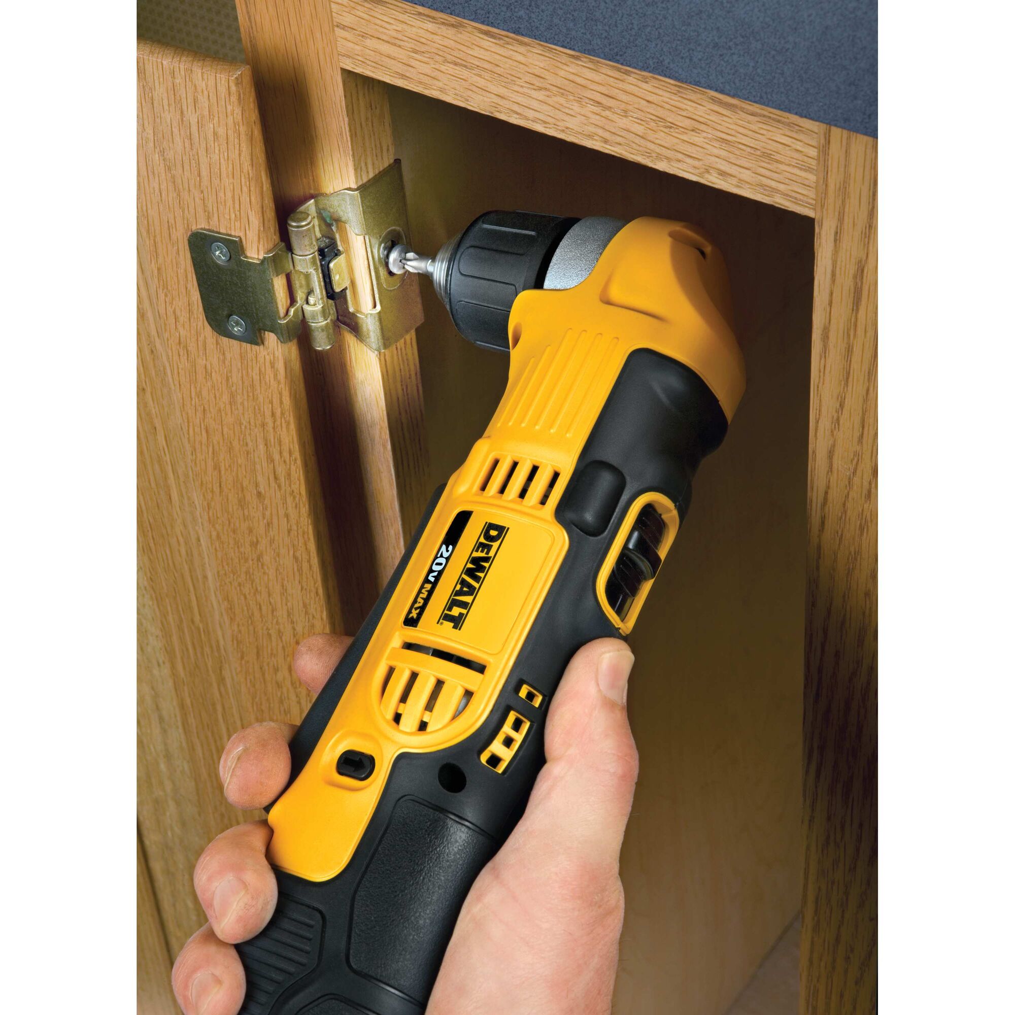 20V MAX 3 8 in. Right Angle Drill Driver Kit DEWALT