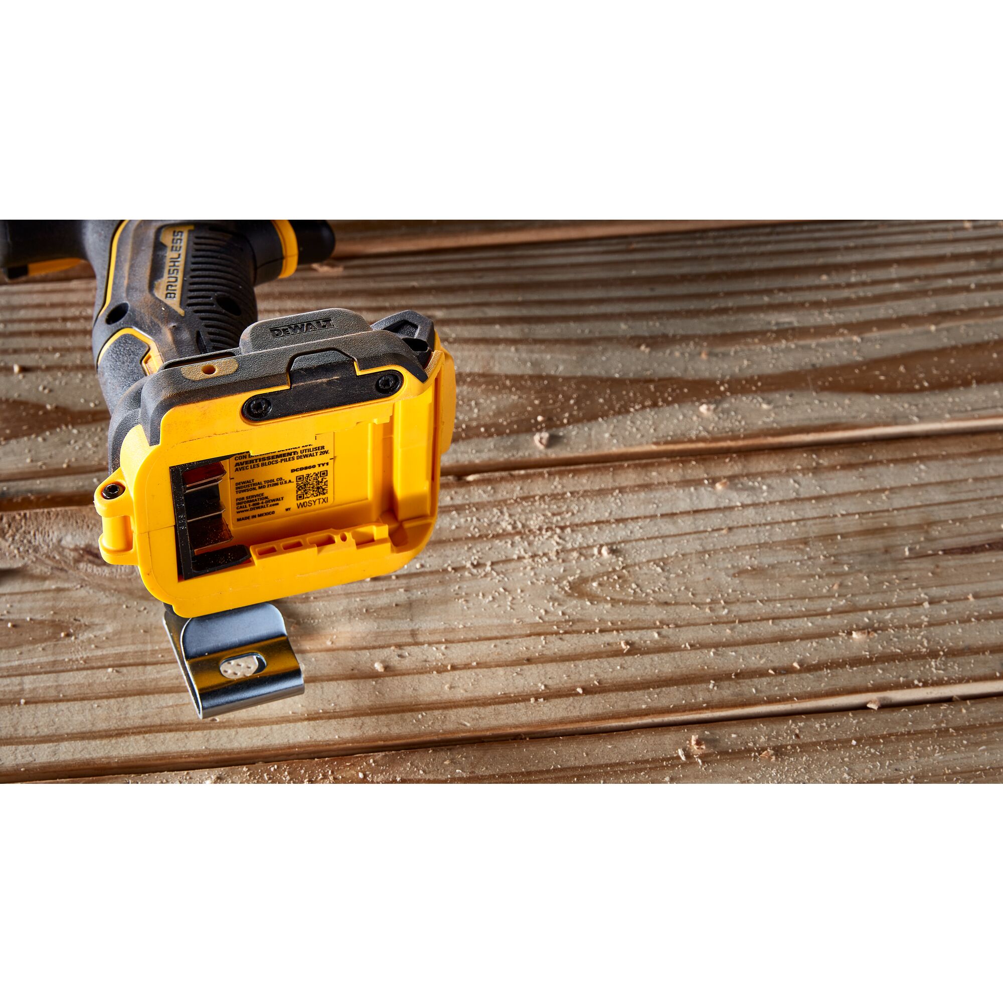 Difference between dewalt discount brushless and xr