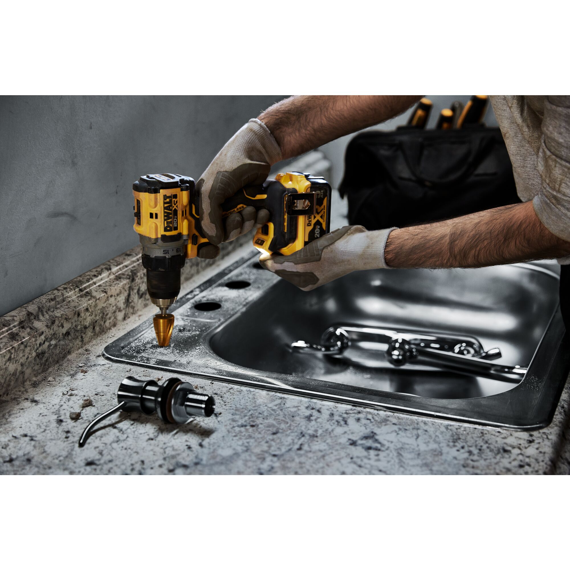 Dewalt 20 watt drill hot sale