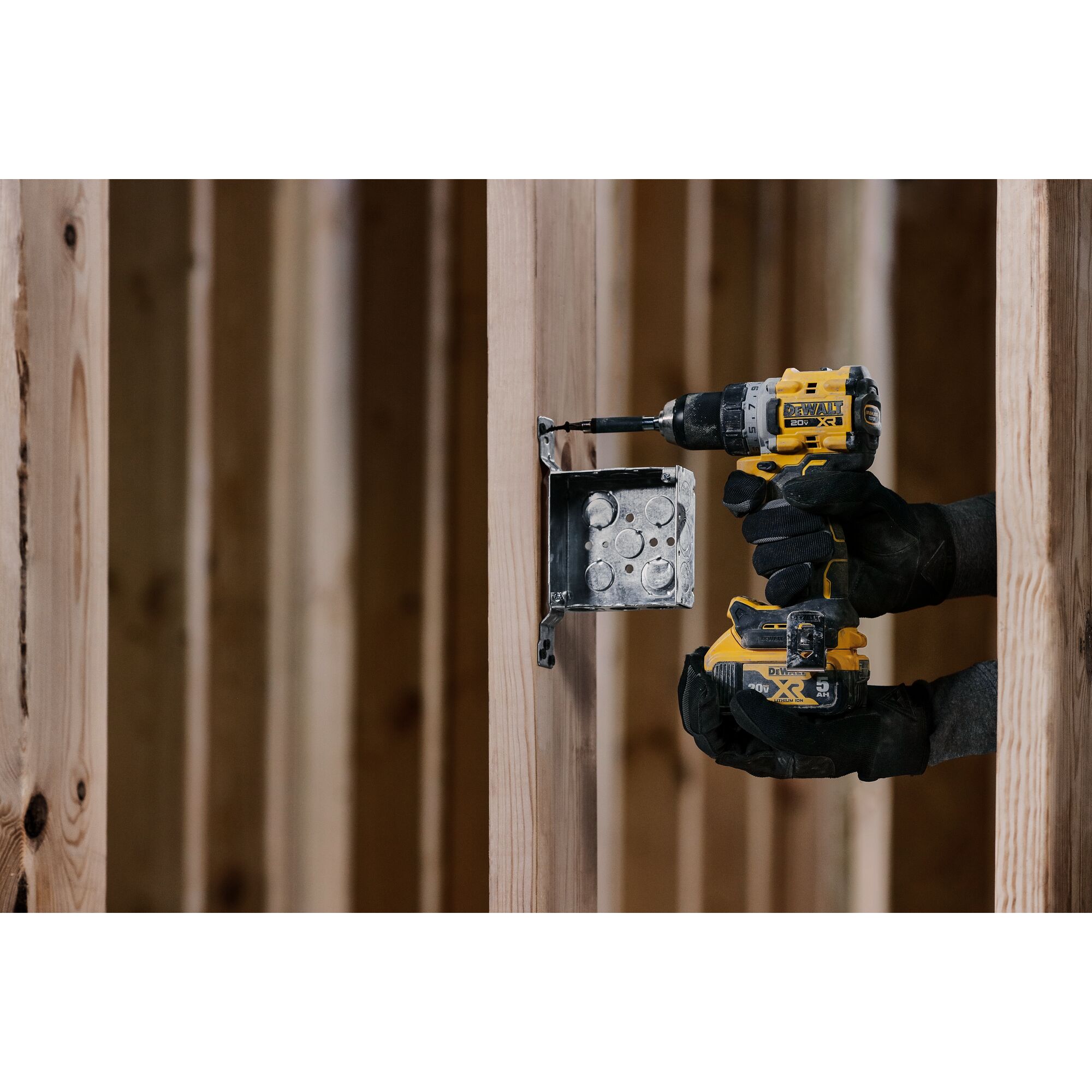 Dewalt 20 best sale watt drill