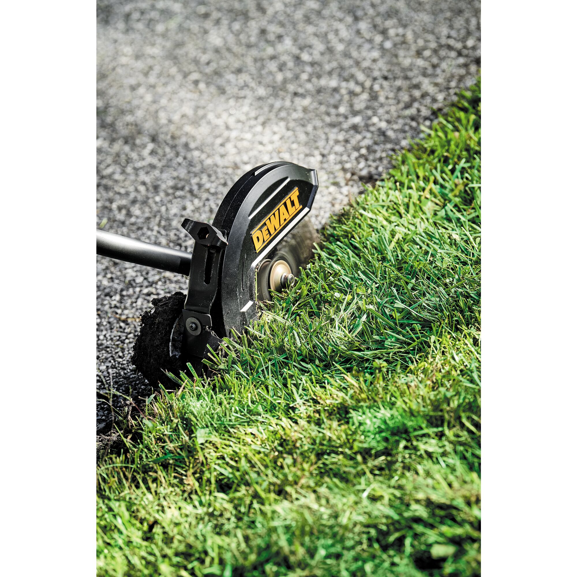 60V MAX 7 1 2 in. Brushless Attachment Capable Edger Kit DEWALT