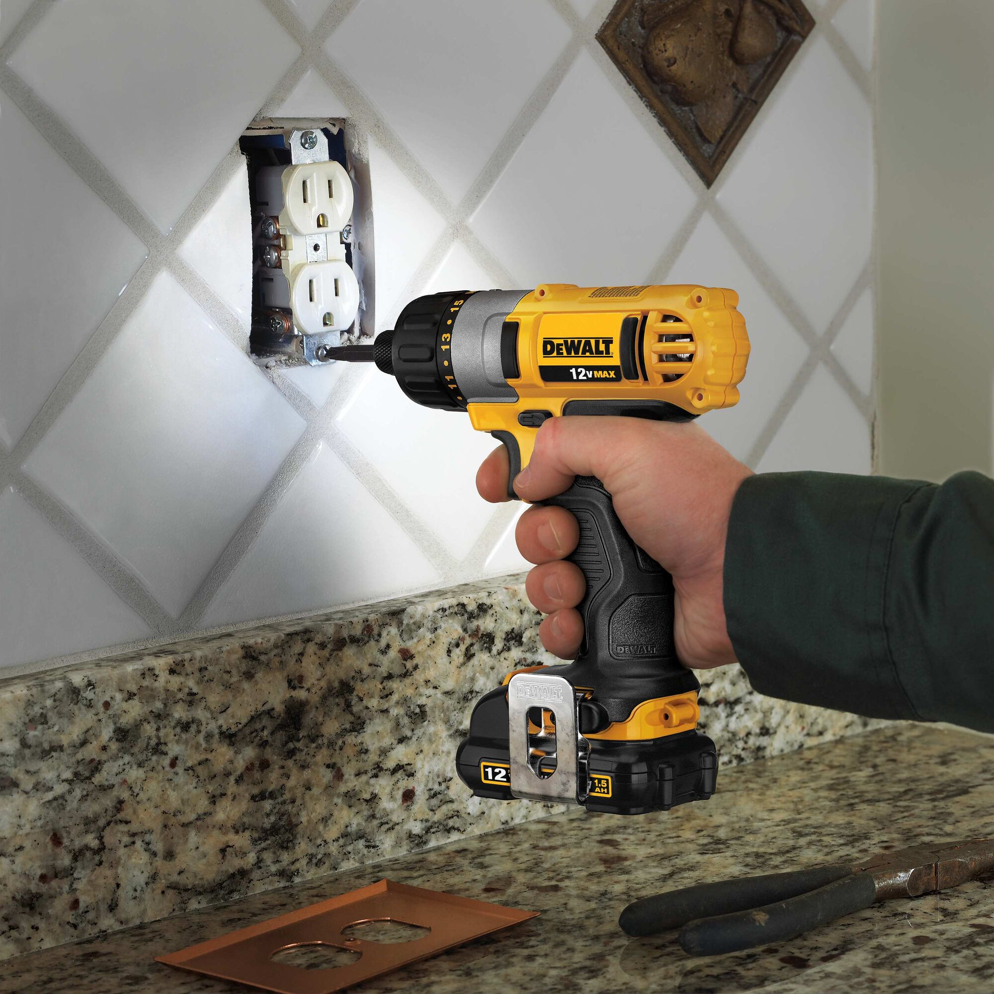 12 volt best sale dewalt set