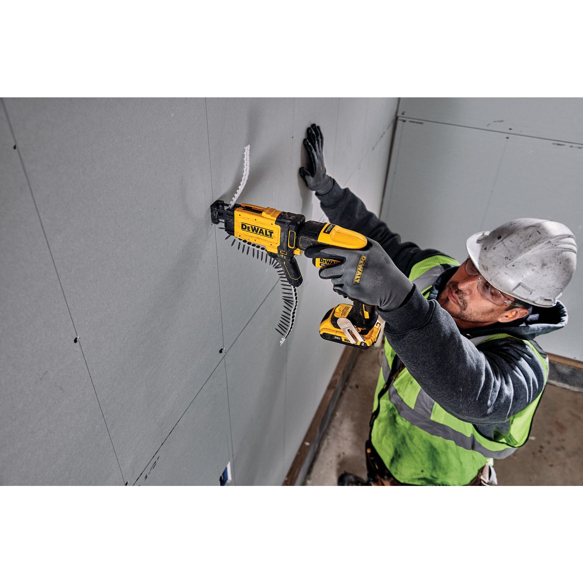 Dewalt strip screw outlet gun