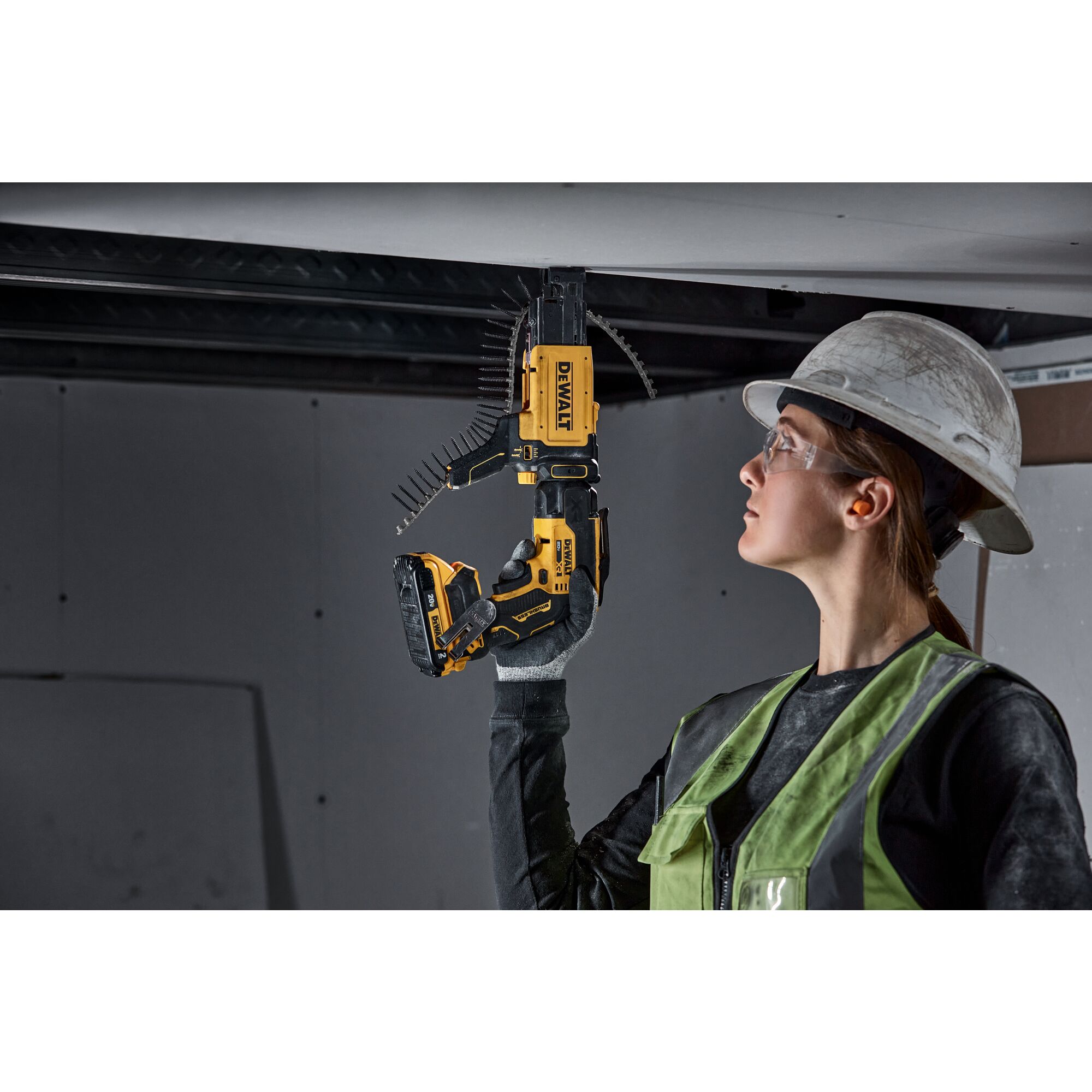 20V MAX XR Brushless Drywall Screwgun Kit 2.0Ah DEWALT