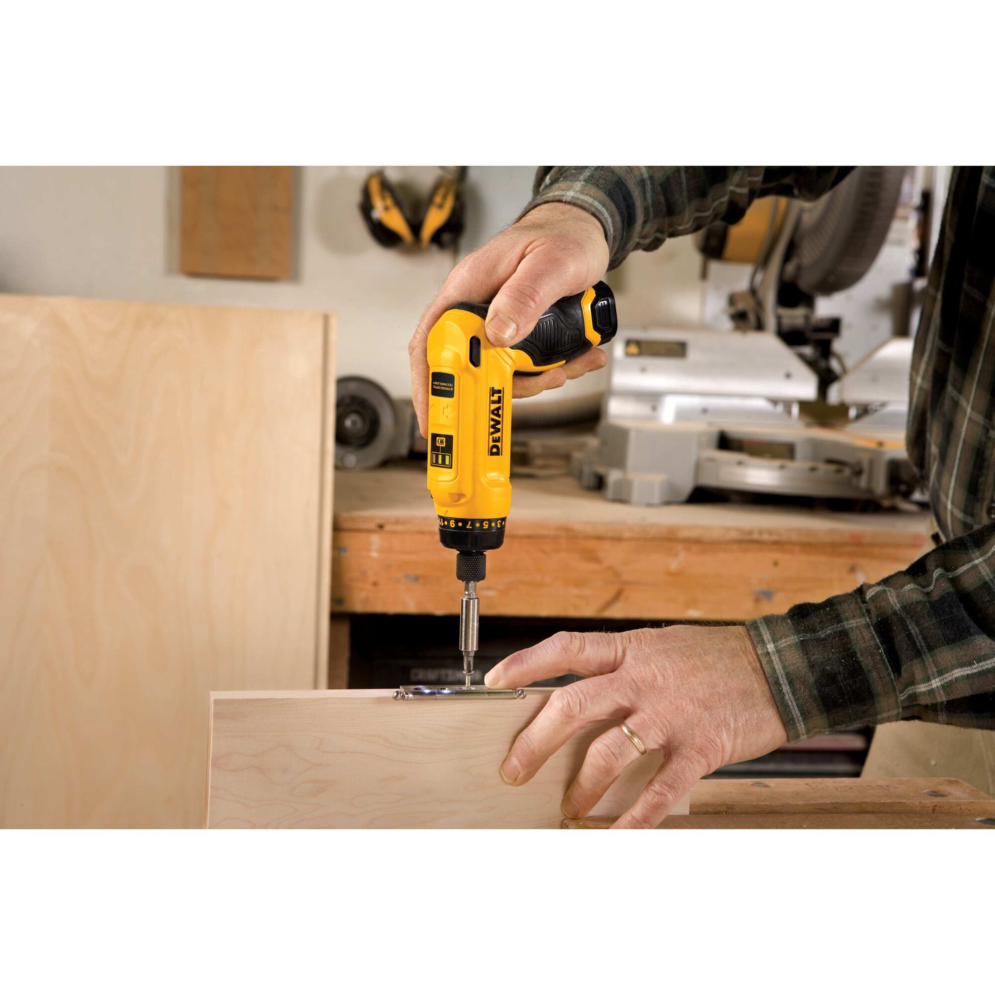 Dewalt battery screwdriver hot sale