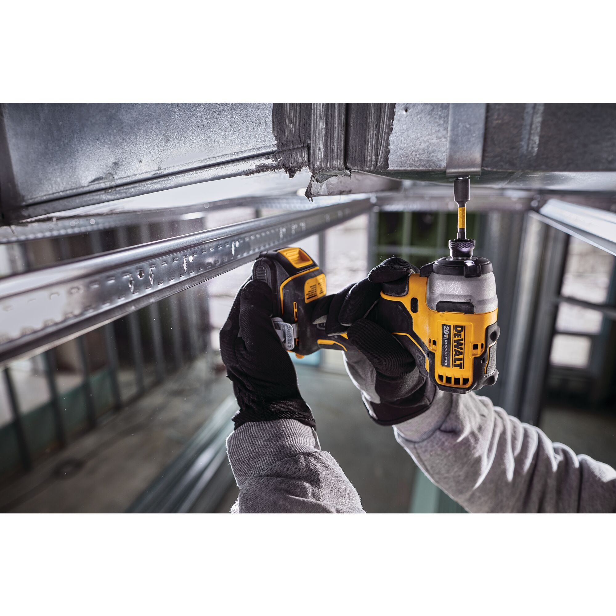 Dewalt impact best sale driver uses