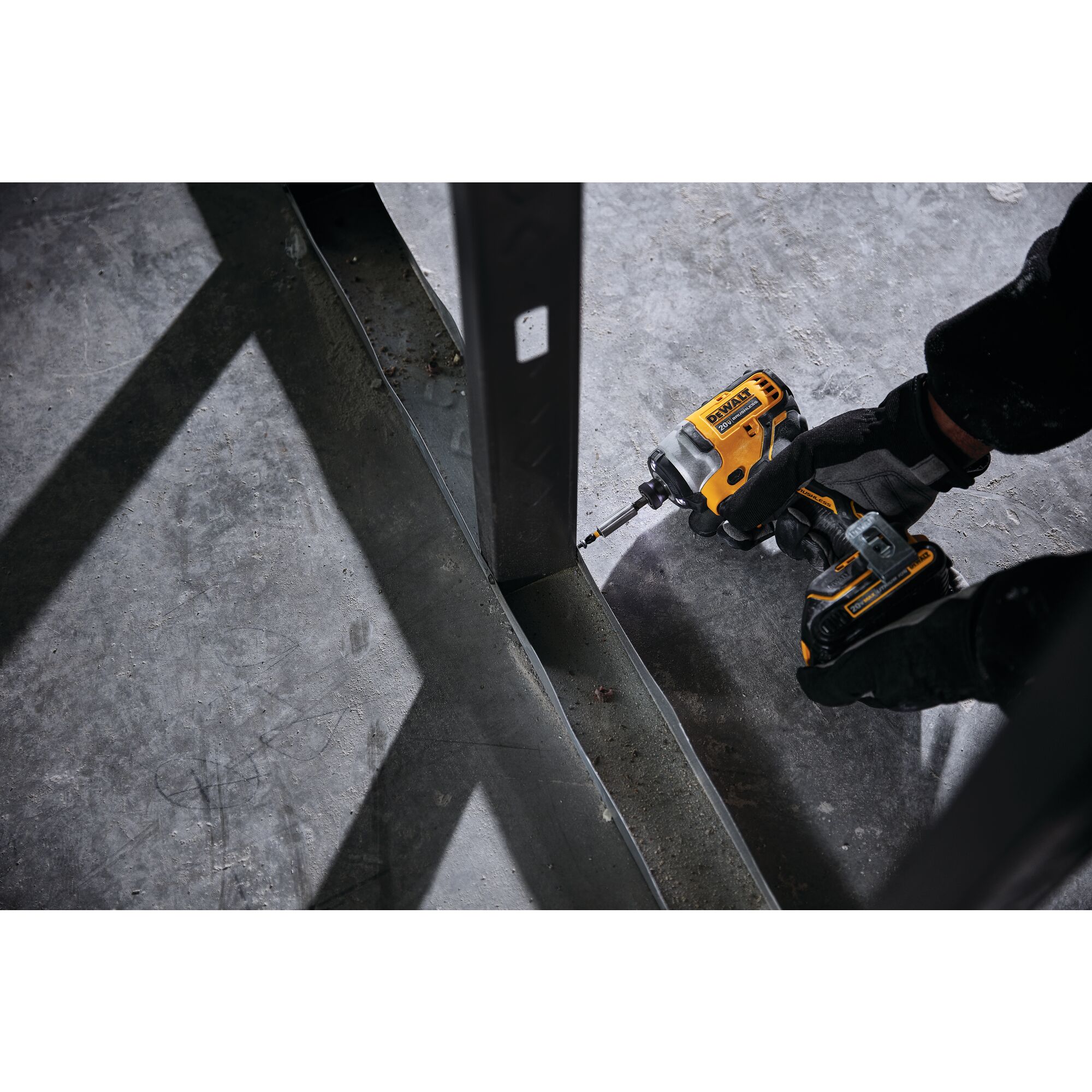 Dcf809c2 dewalt best sale