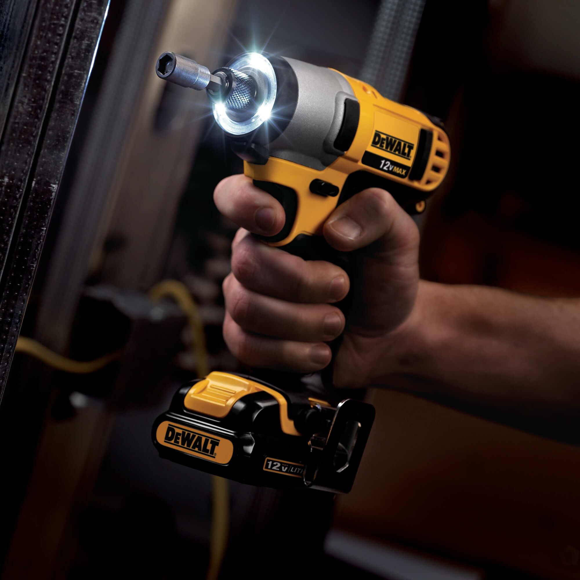 Dewalt dcf815 impact discount driver