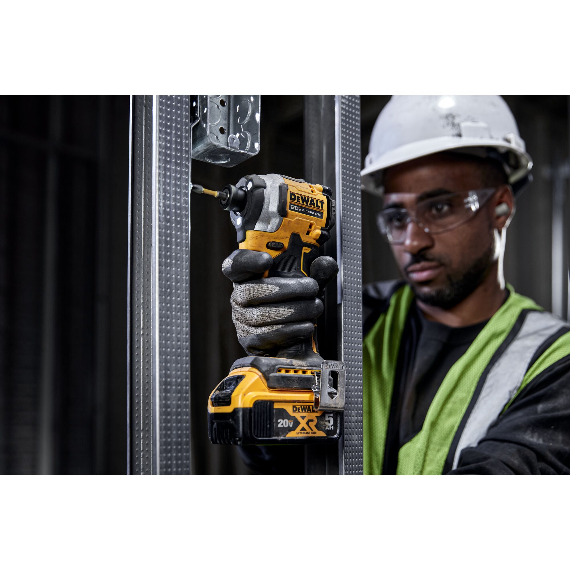 Dewalt atomic online xr