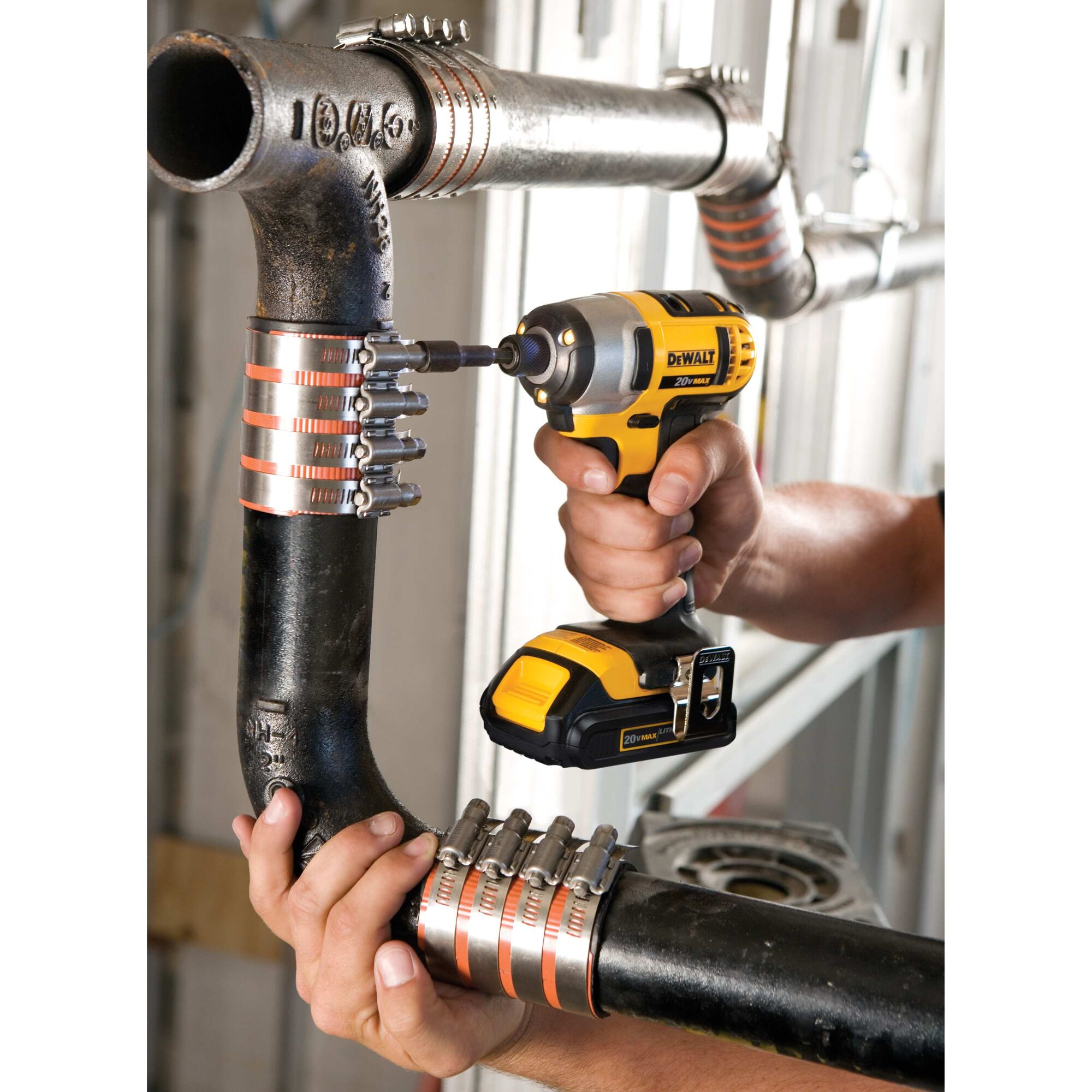 20V MAX* 1/4 in Impact Driver Kit | DEWALT