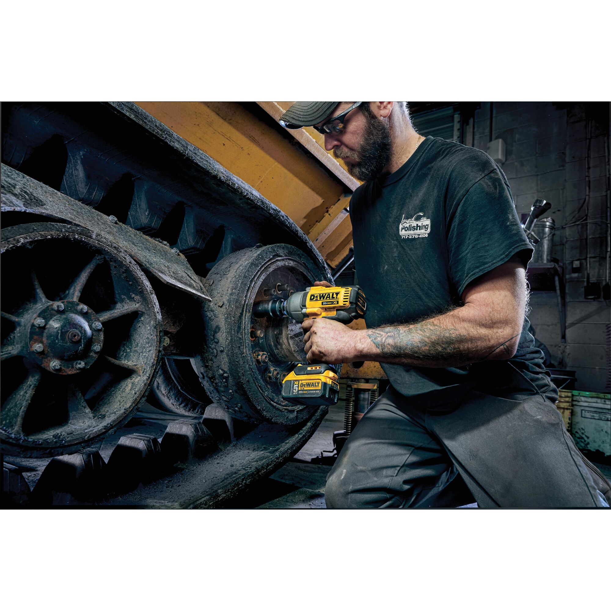 Dewalt best sale dcf899m1 specs