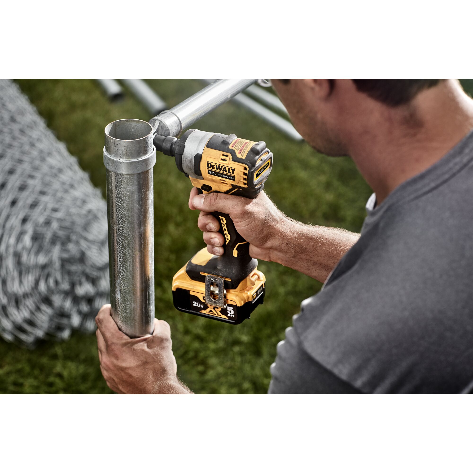 20V MAX 1 2 in. Cordless Impact Wrench with Hog Ring Anvil Tool