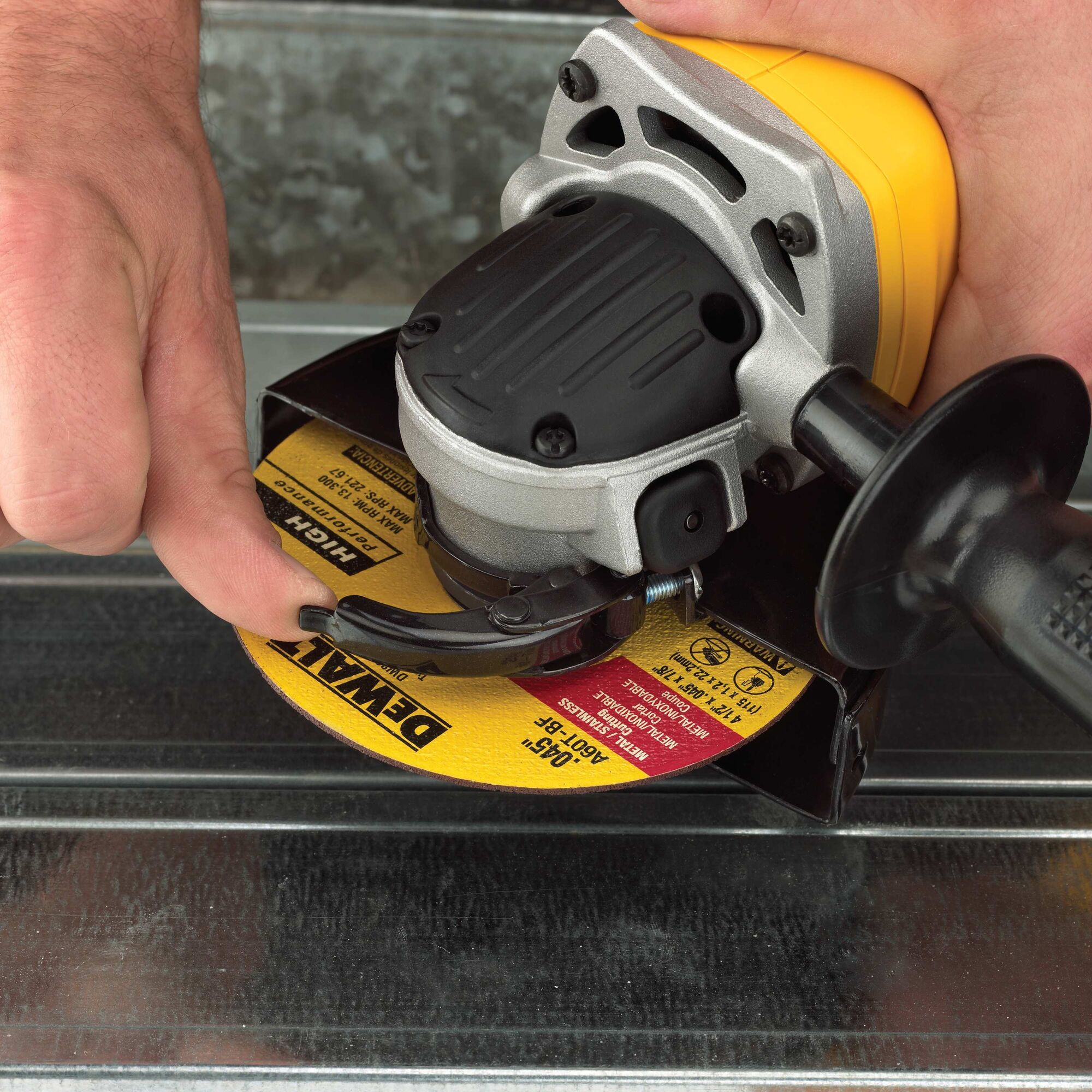 Dewalt 20 best sale volt grinder kit