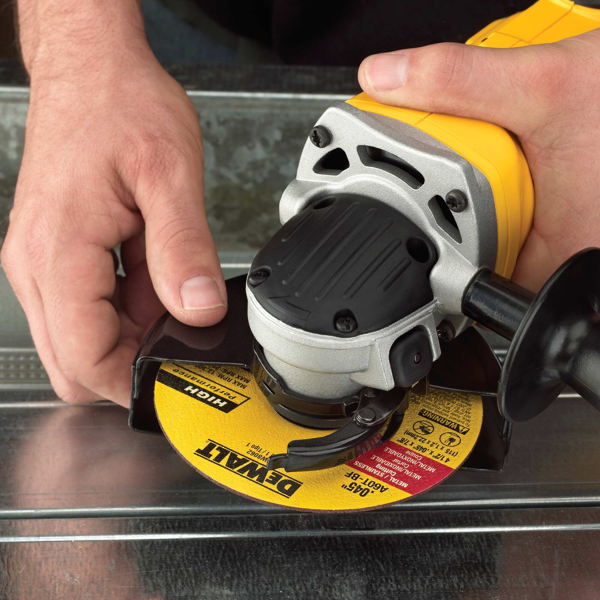 20V MAX 4.5 in. 5 in. Grinder Tool Only DEWALT