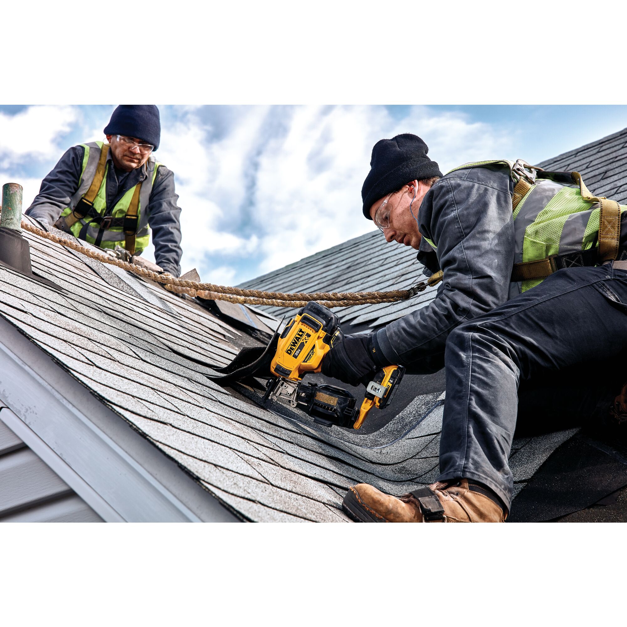 Dewalt cordless coil online nail gun