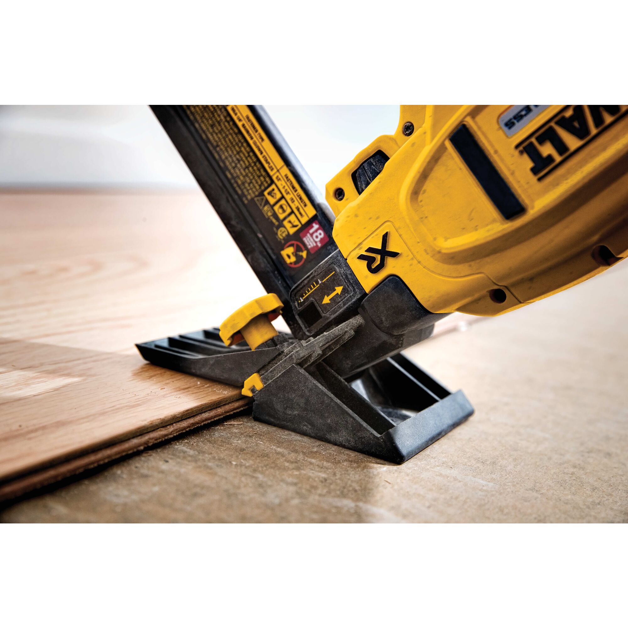 Battery powered flooring discount nailer