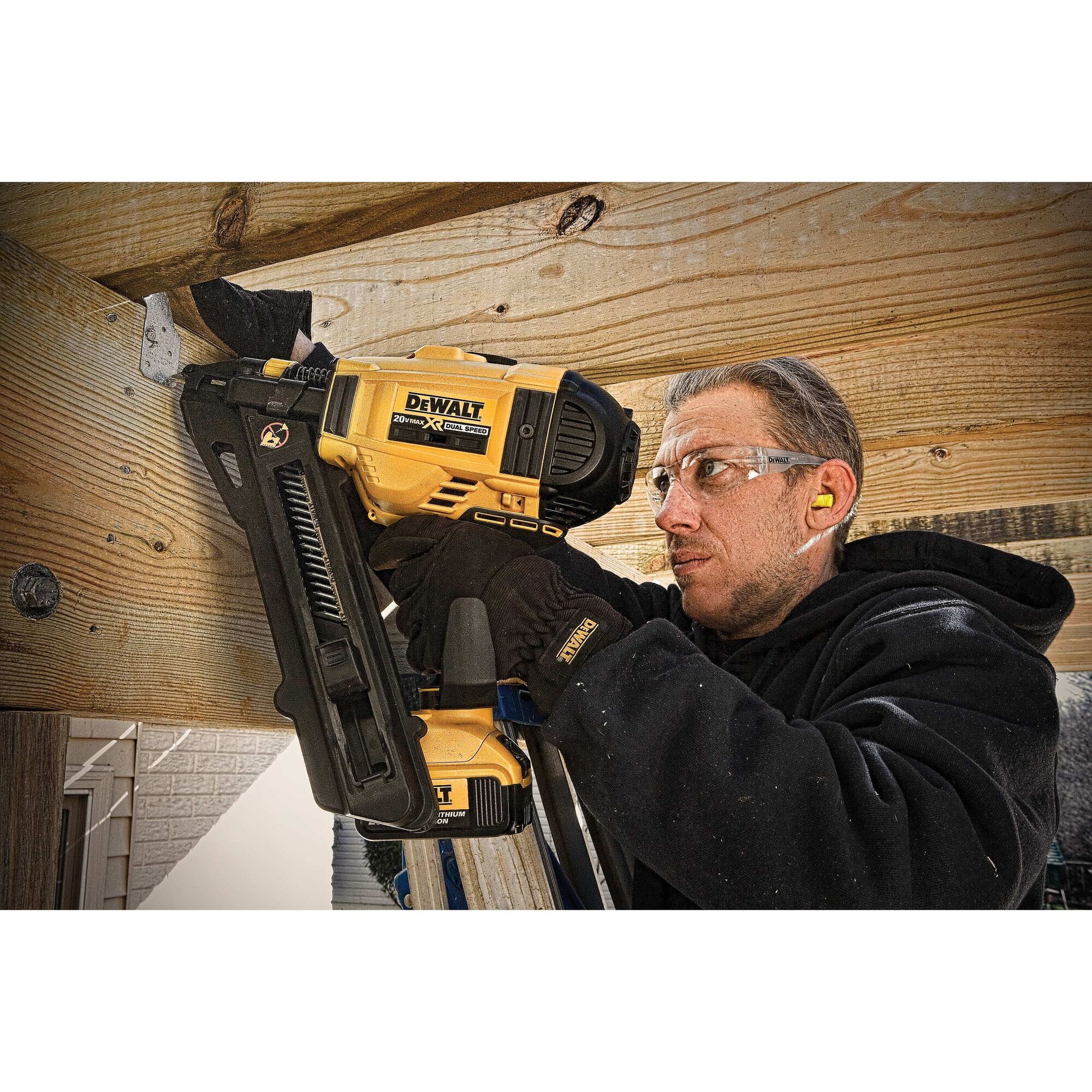 20V MAX XR Cordless Metal Connecting Nailer Kit DEWALT