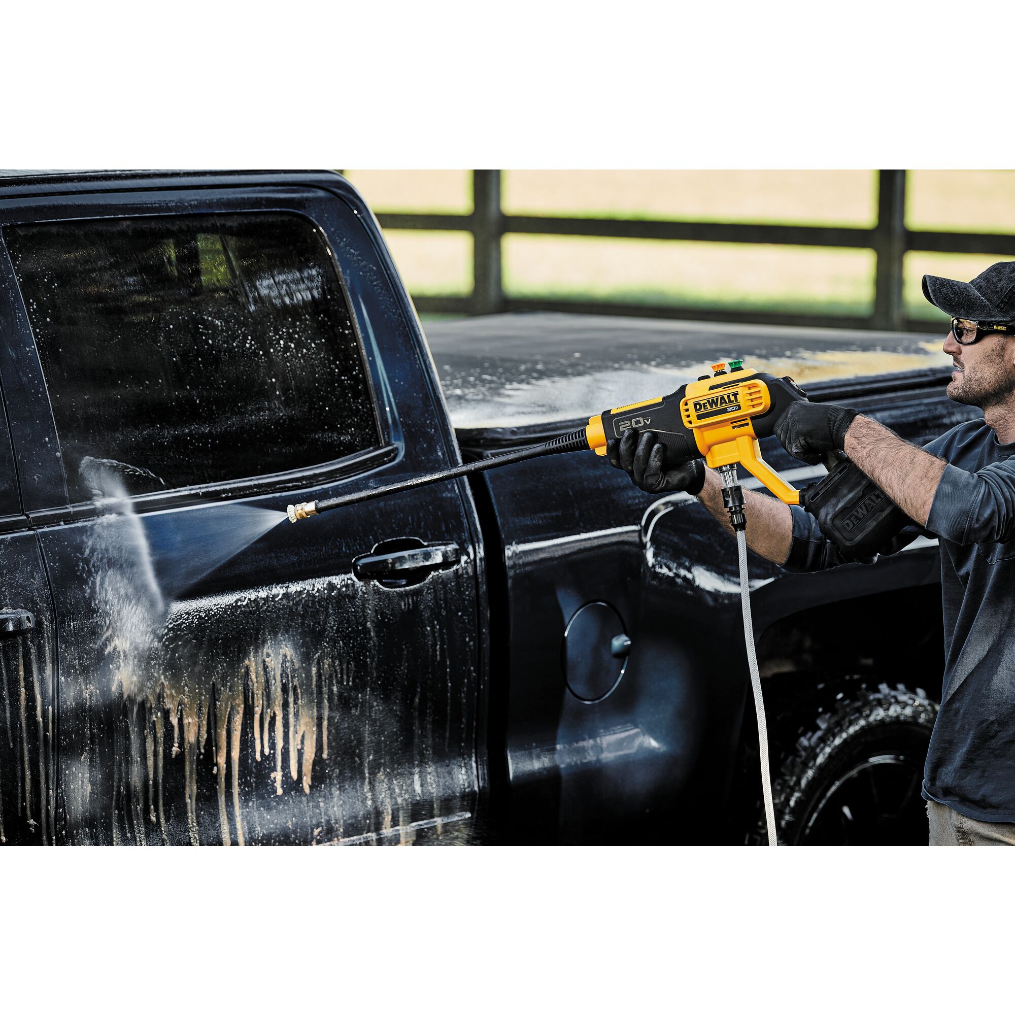 20V MAX* 550 psi Cordless Power Cleaner (Tool Only) | DEWALT