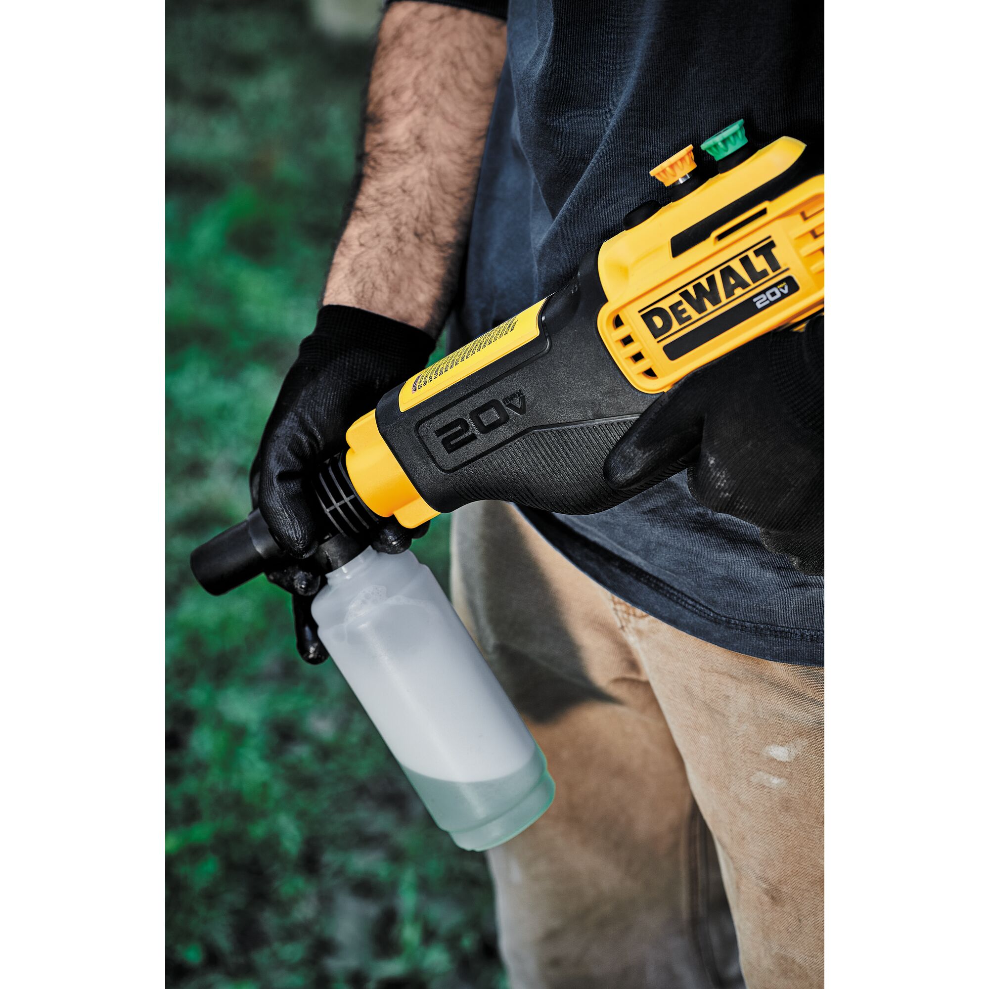 Dewalt pressure washer online battery