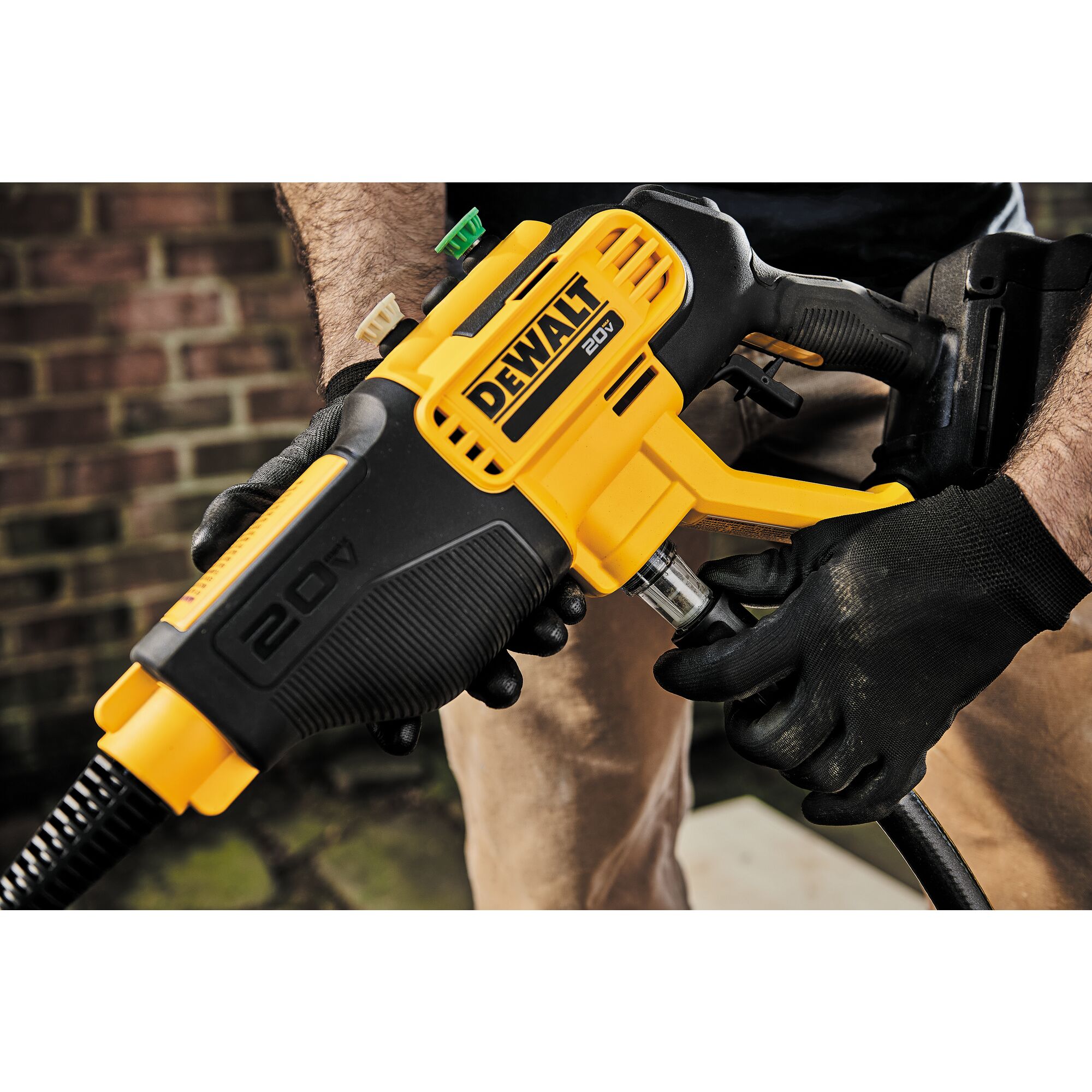 20V MAX 550 psi Cordless Power Cleaner Kit DEWALT