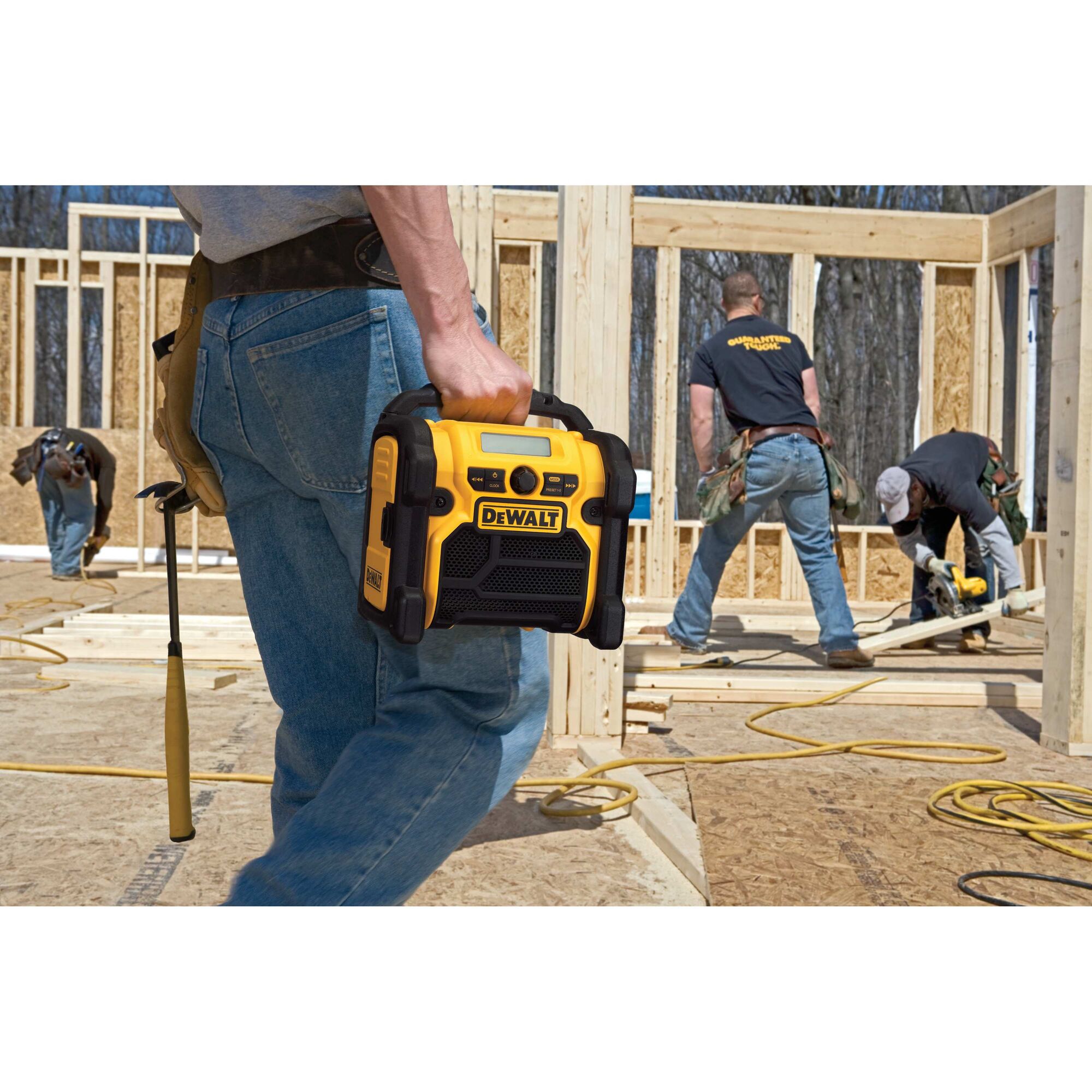 18V 20V MAX 12V MAX Compact Worksite Radio DEWALT