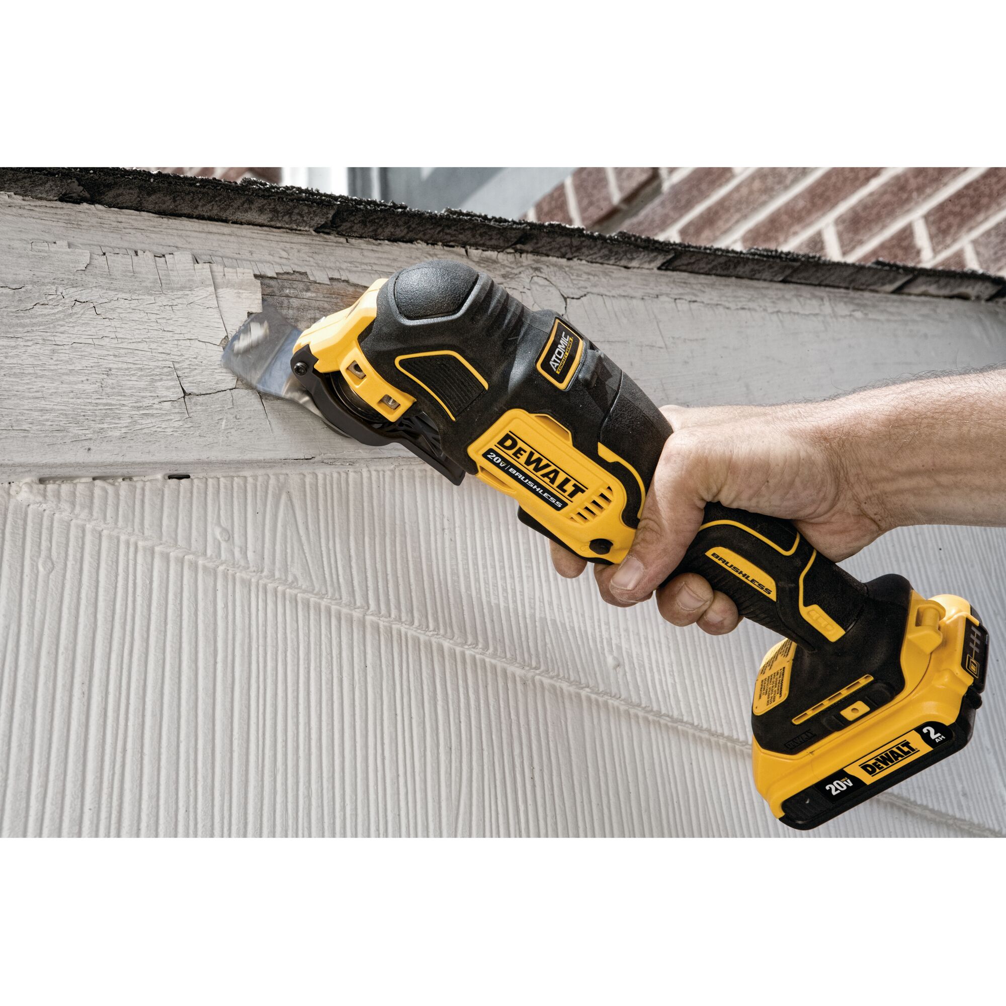 ATOMIC 20V Max Brushless Cordless Oscillating Multi Tool tool