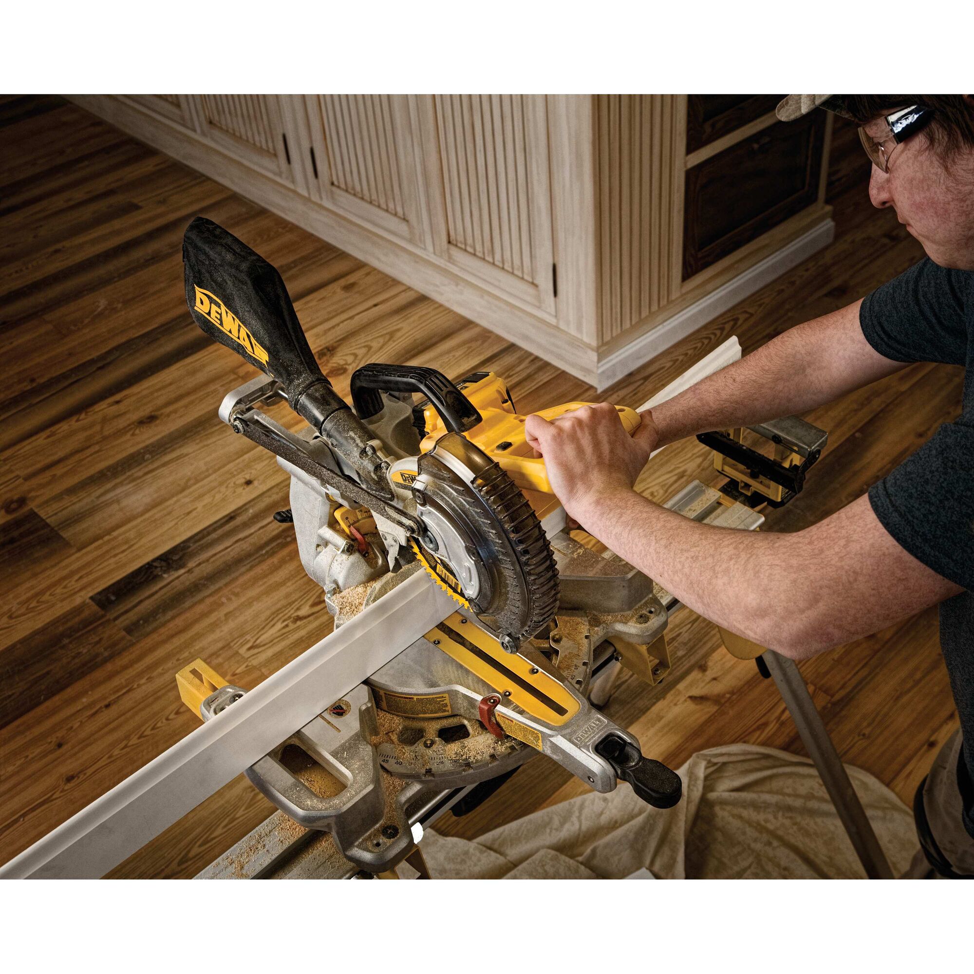 Dewalt chop discount saw battery operated