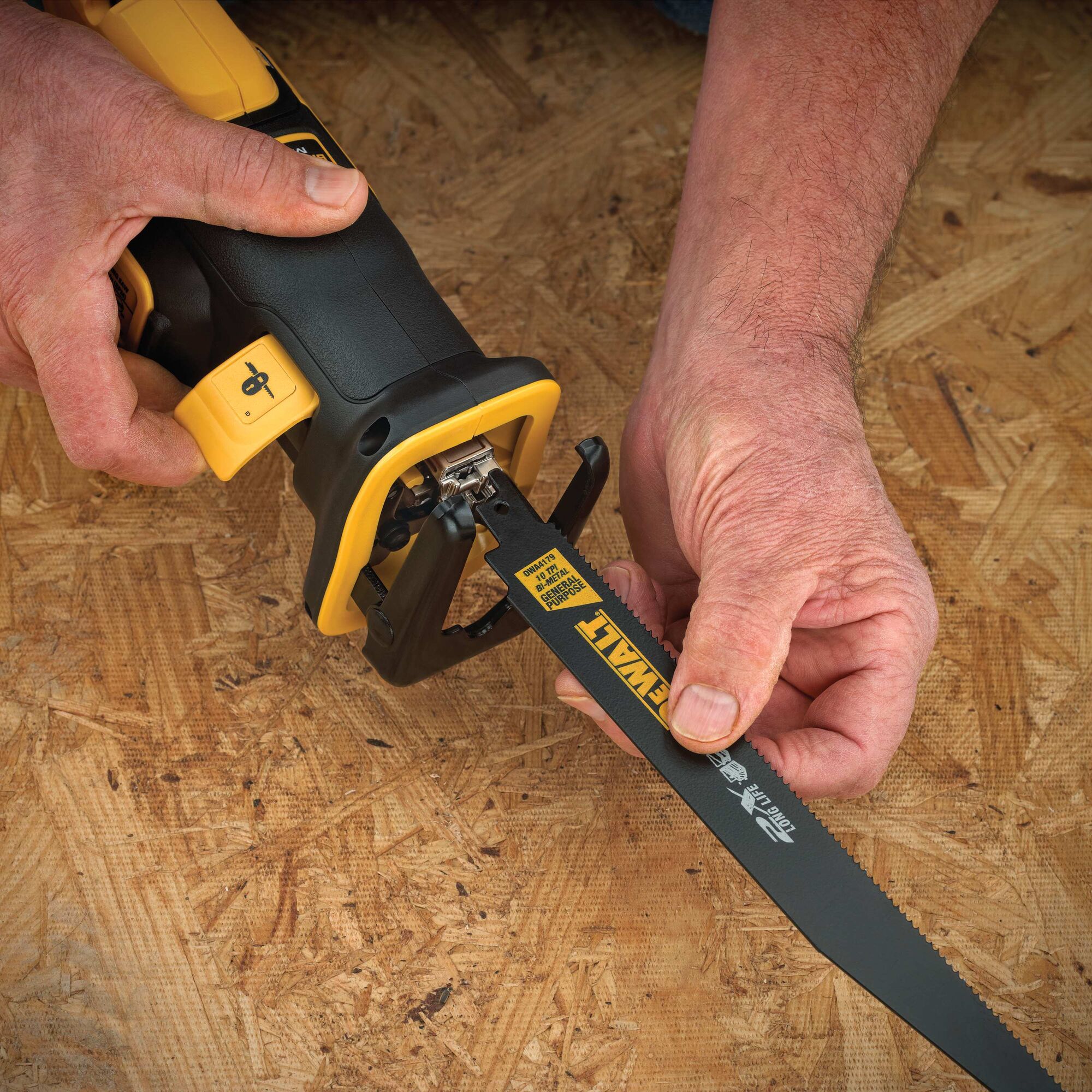 Dewalt xr online saw