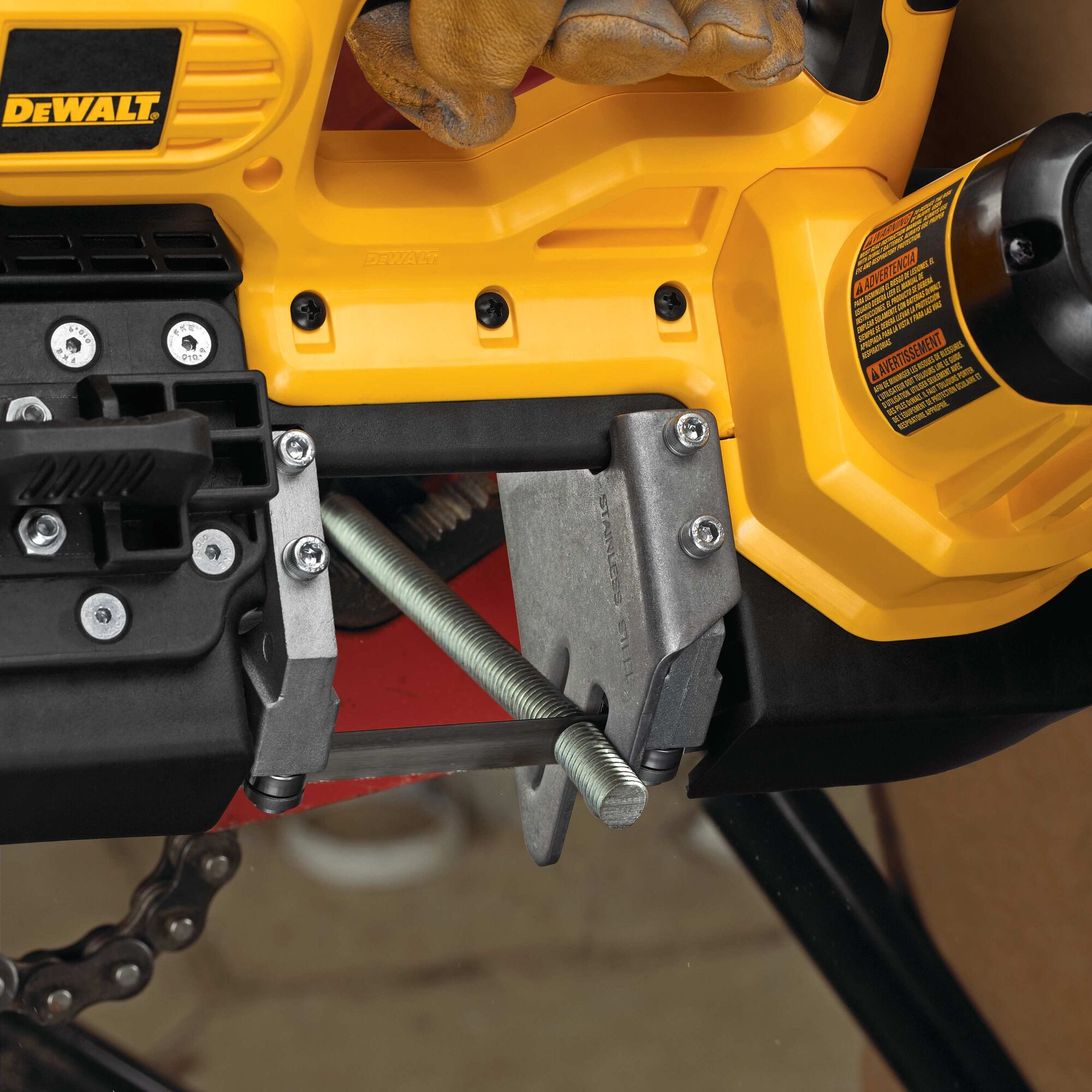 Dewalt band saw discount 18v