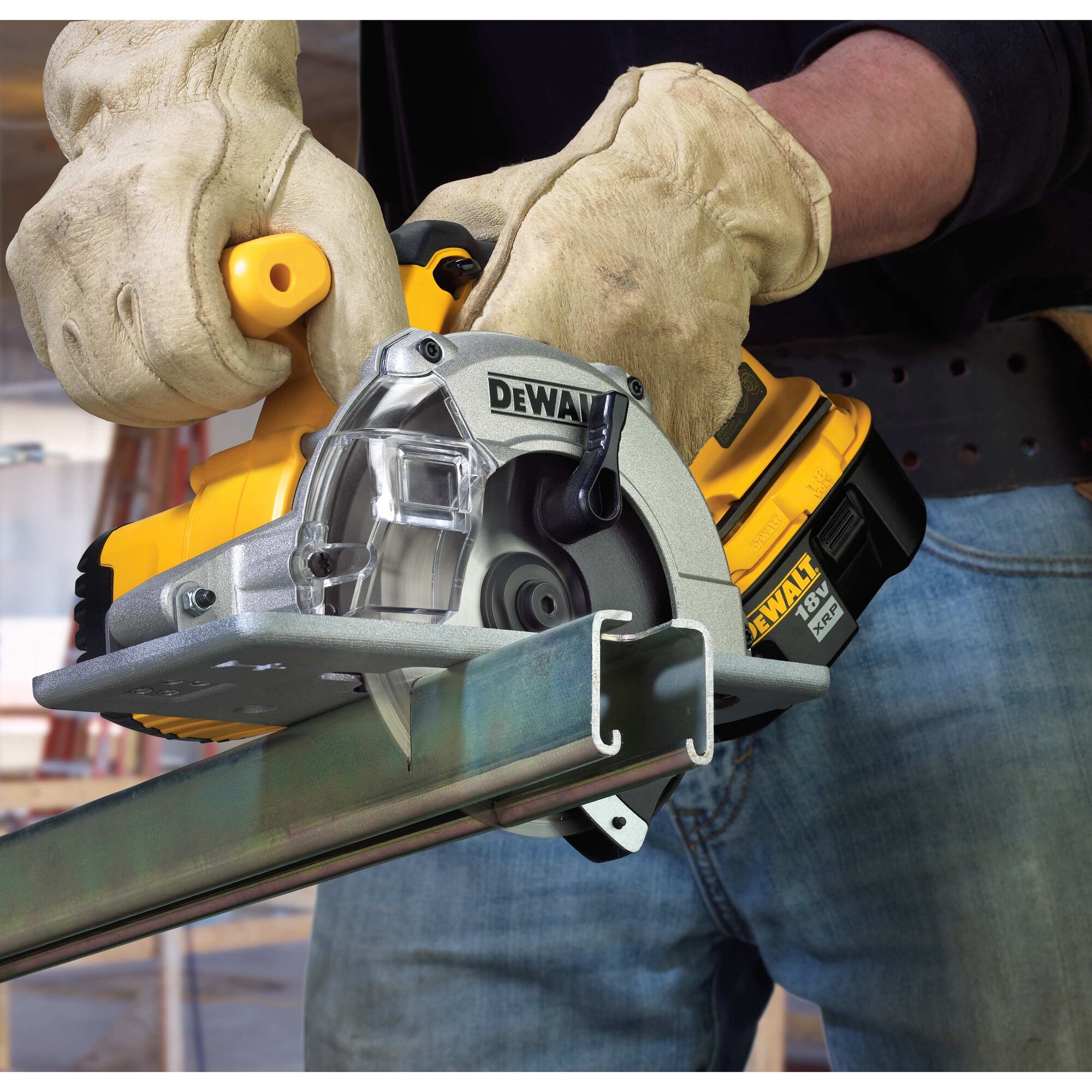 Dewalt circular best sale saw for metal