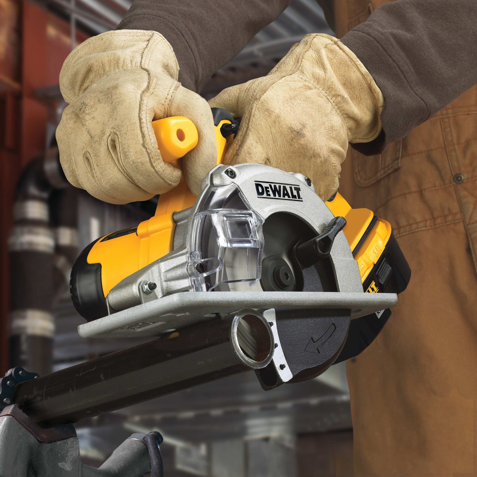 18V Metal Cutting Circular Saw Kit DEWALT