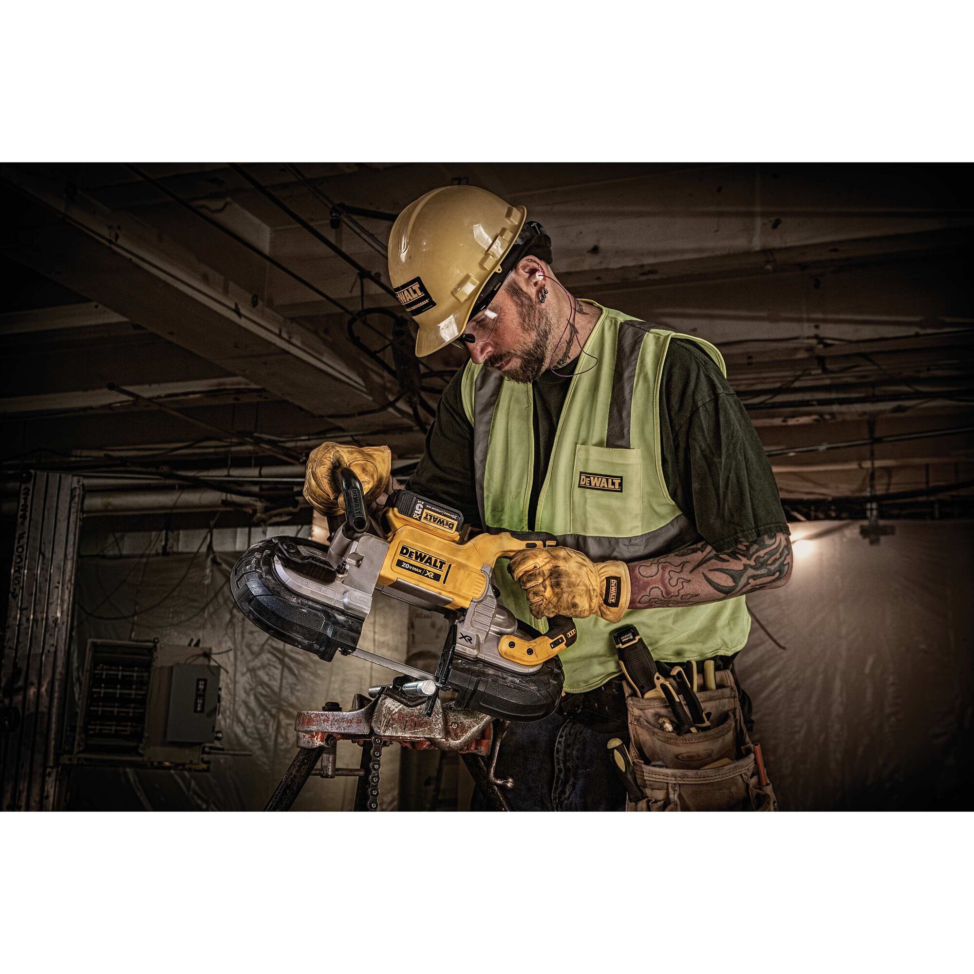 20V MAX XR Cordless Brushless Deep Cut Band Saw Too Only DEWALT