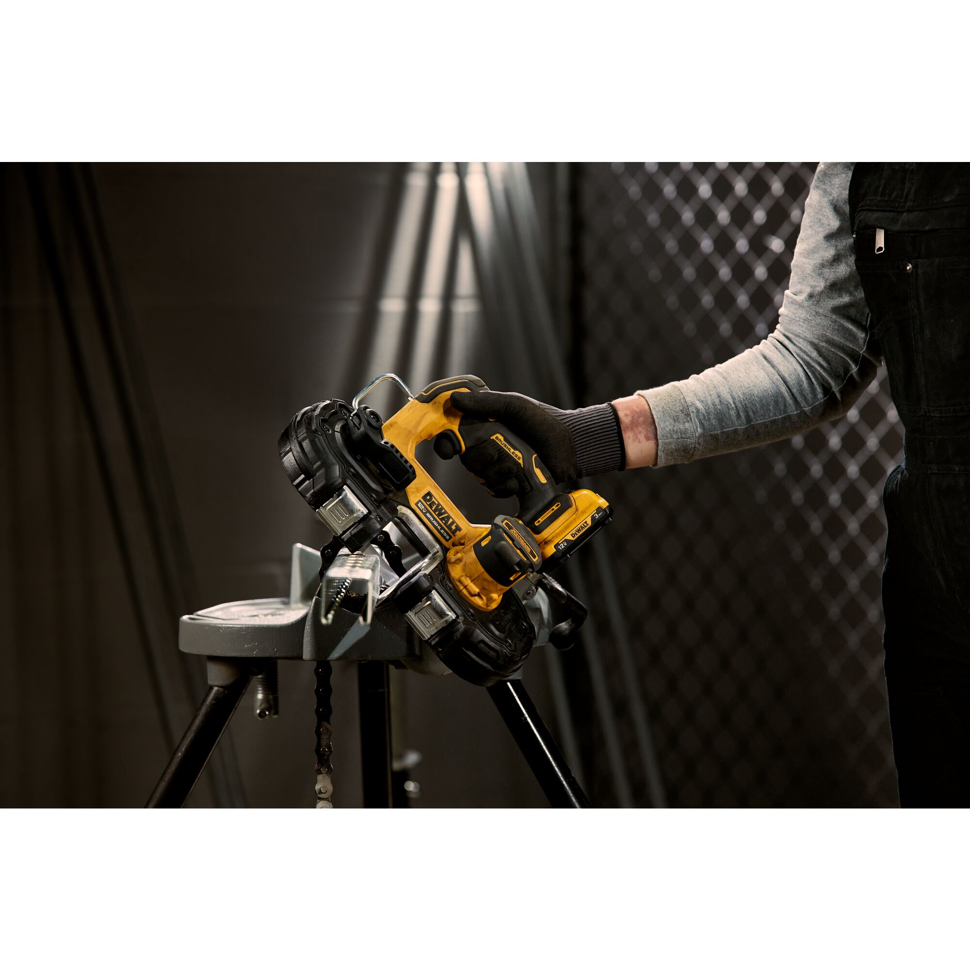 Dewalt cordless 2024 bandsaw