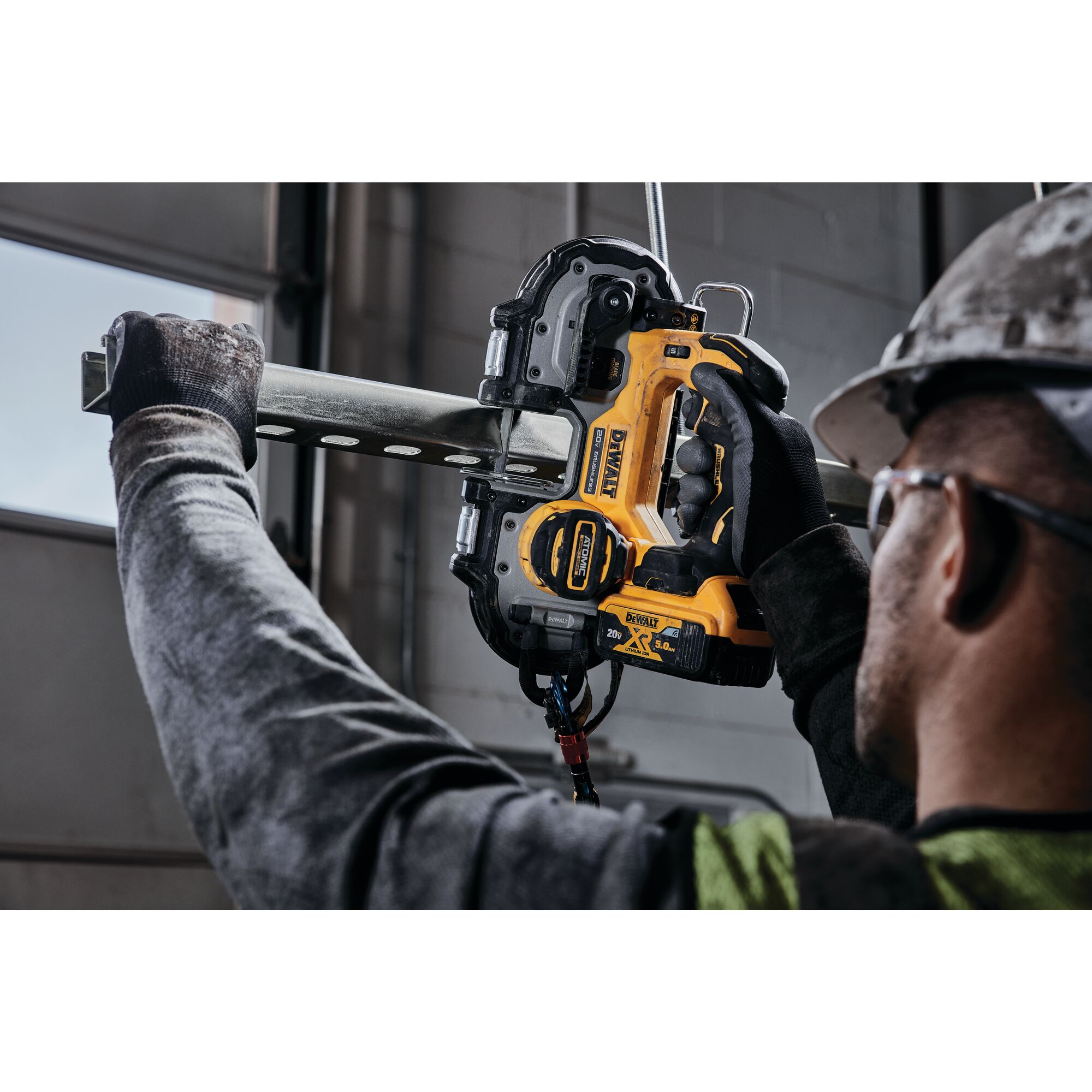 ATOMIC 20V MAX Brushless Cordless 1 3 4 in. Compact Bandsaw