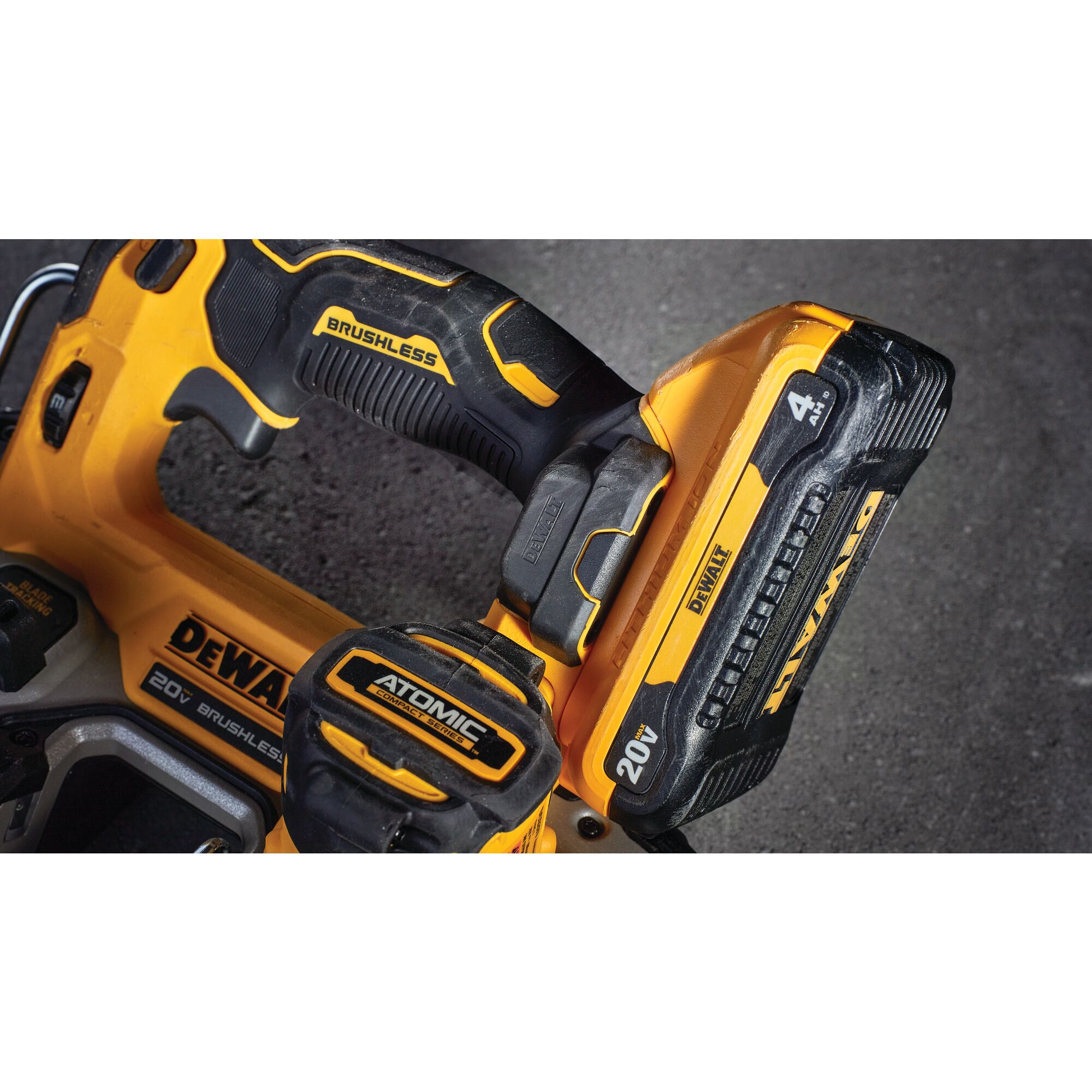 ATOMIC 20V MAX Brushless Cordless 1 3 4 in. Bandsaw Kit DEWALT