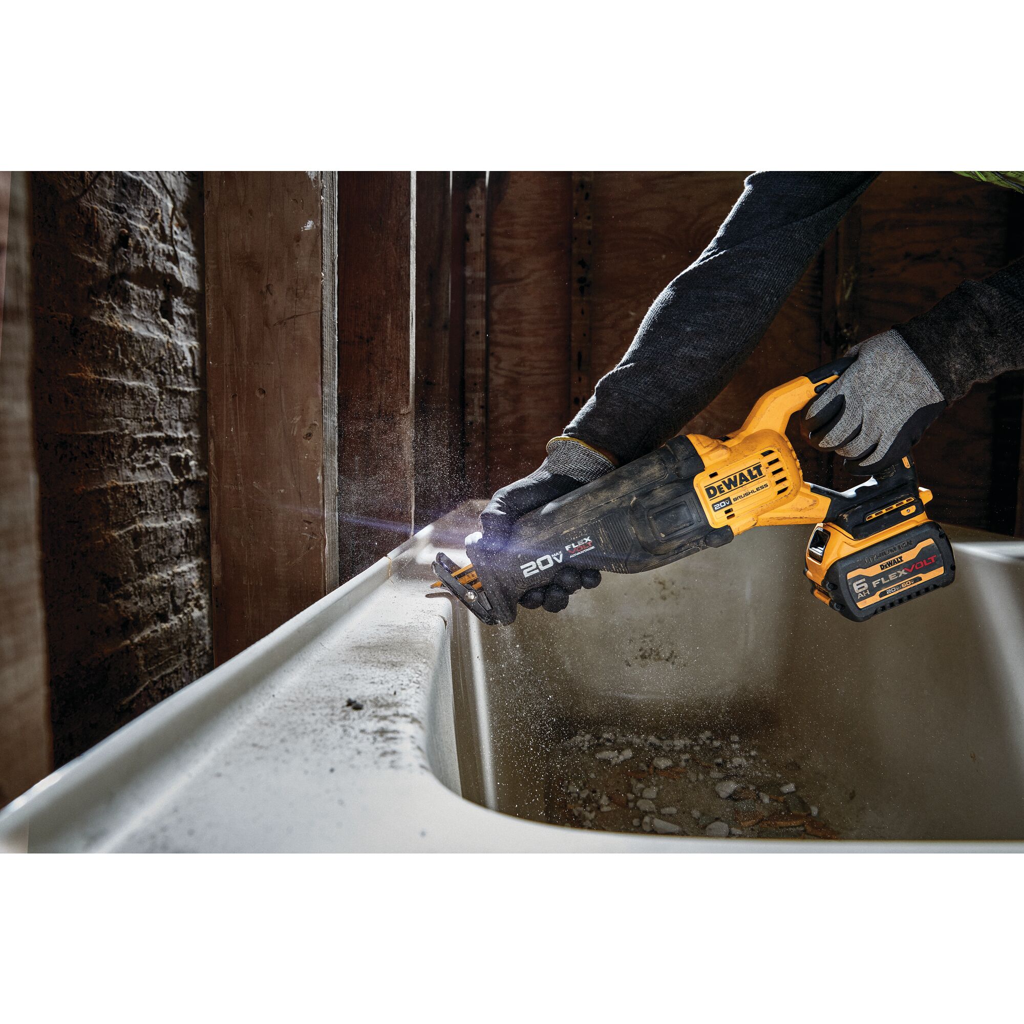 20V MAX Brushless Cordless Reciprocating Saw with FLEXVOLT