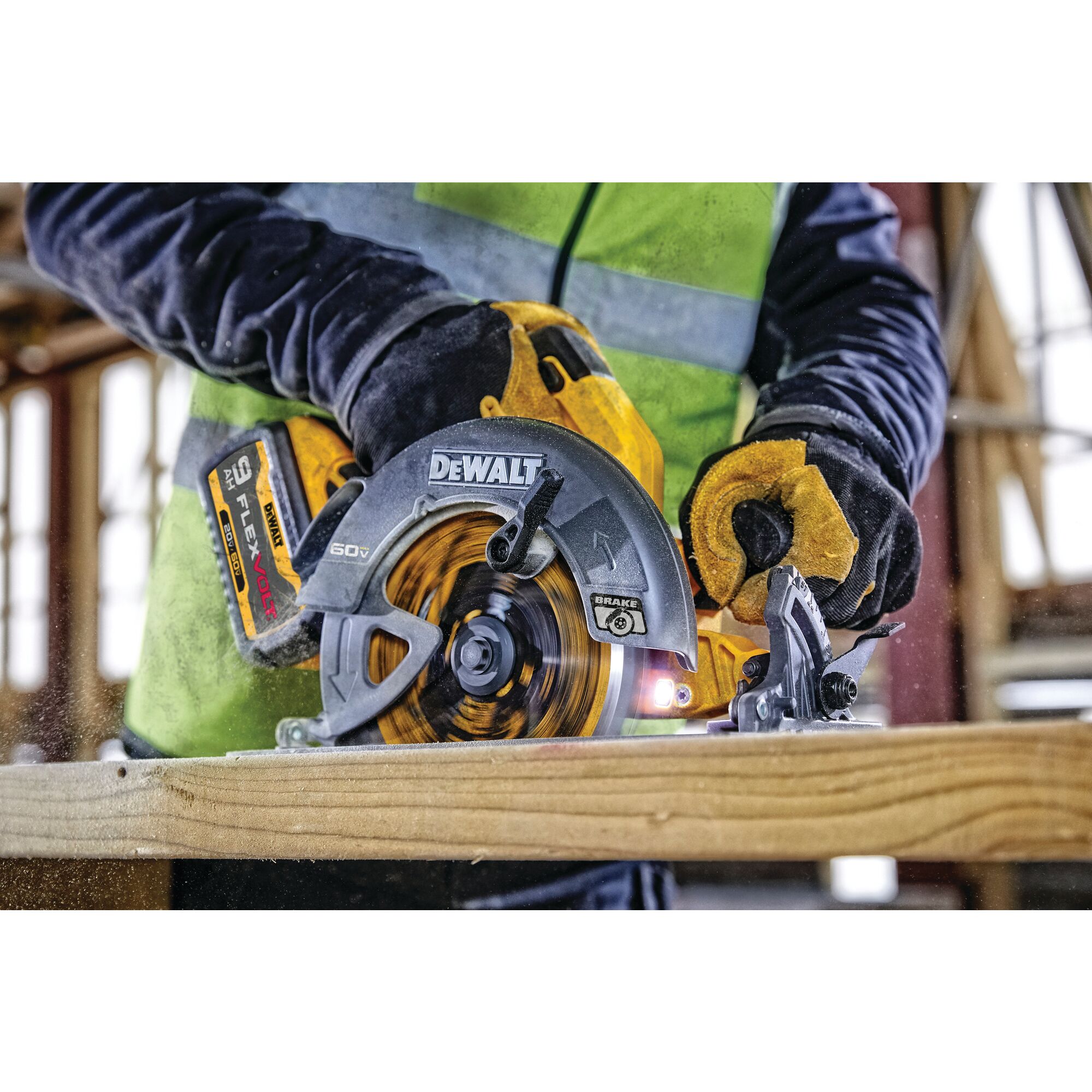 Dewalt cordless circular saw 60 volt new arrivals