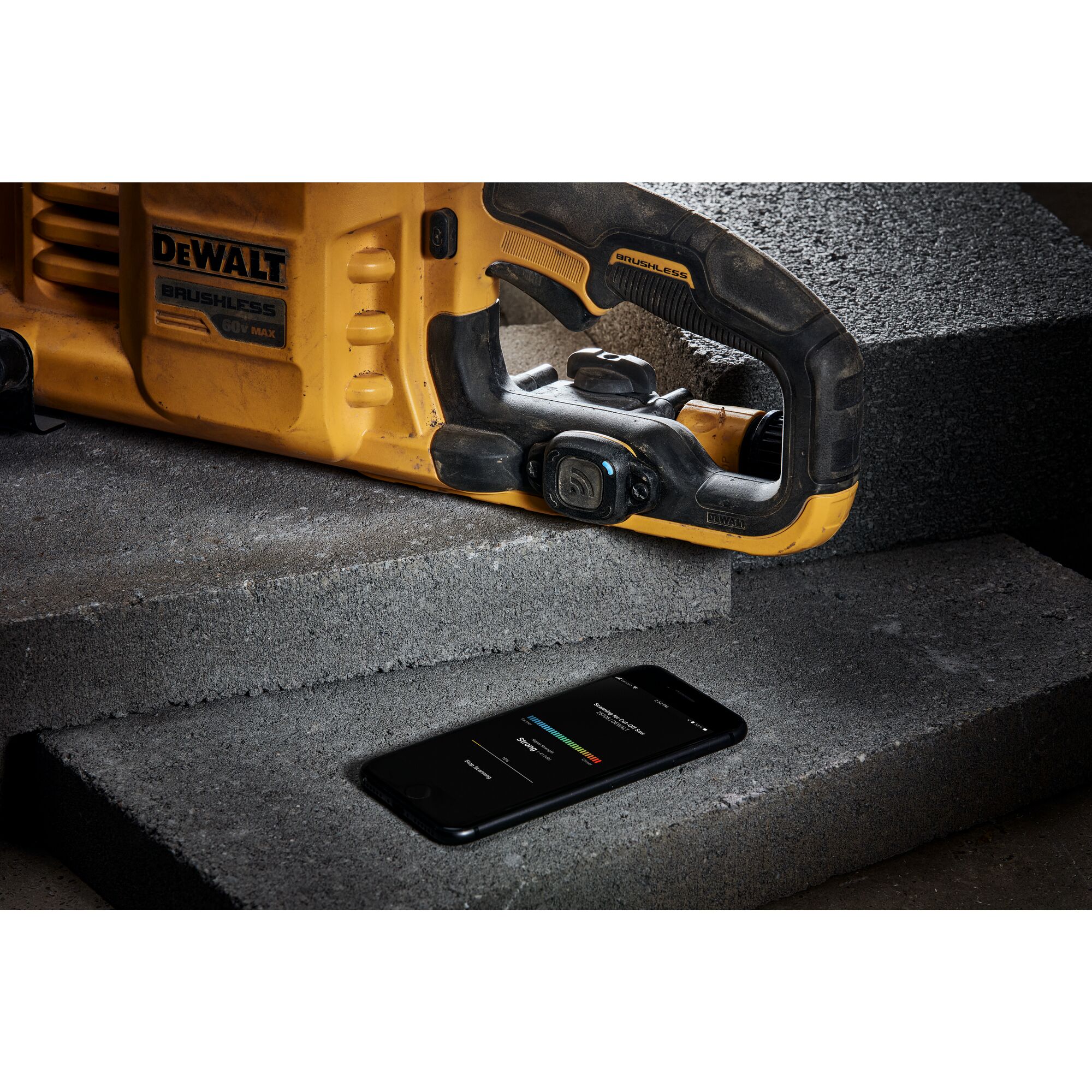 Dewalt cordless discount cut off saw