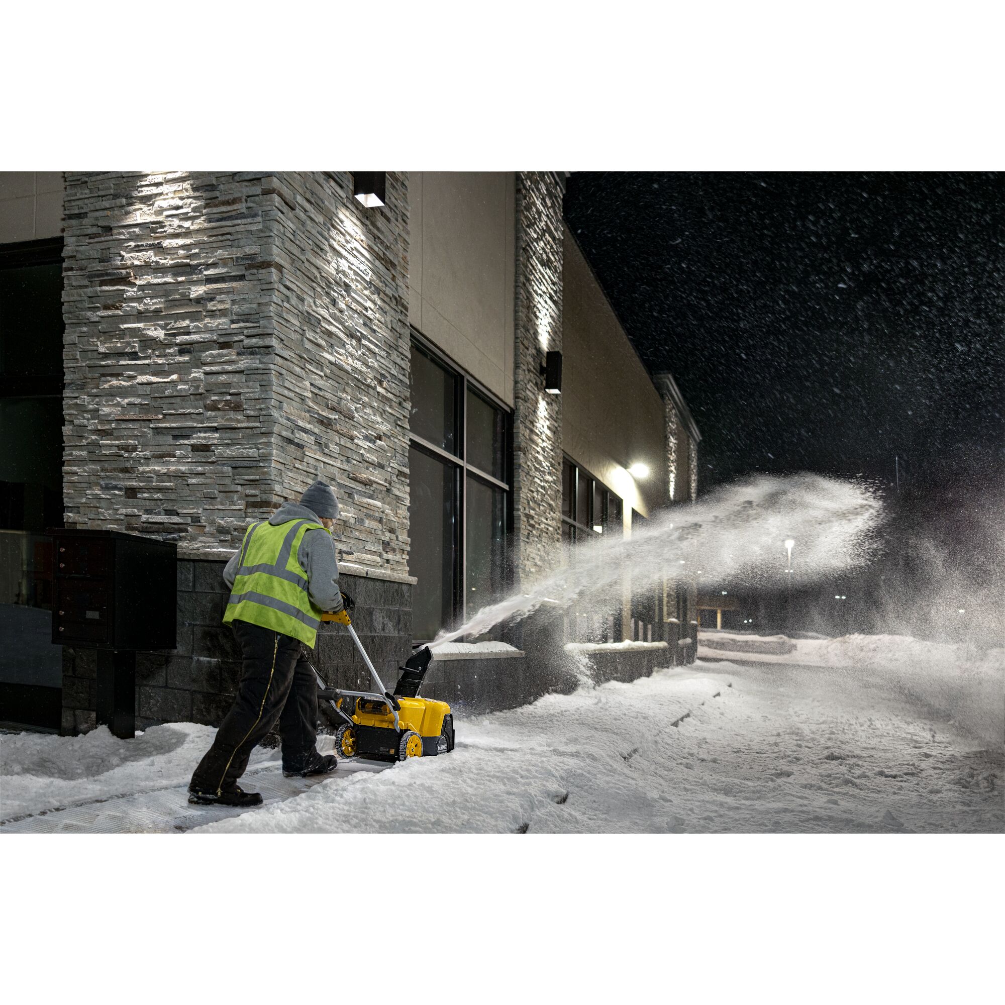 Dewalt cordless snow discount blower