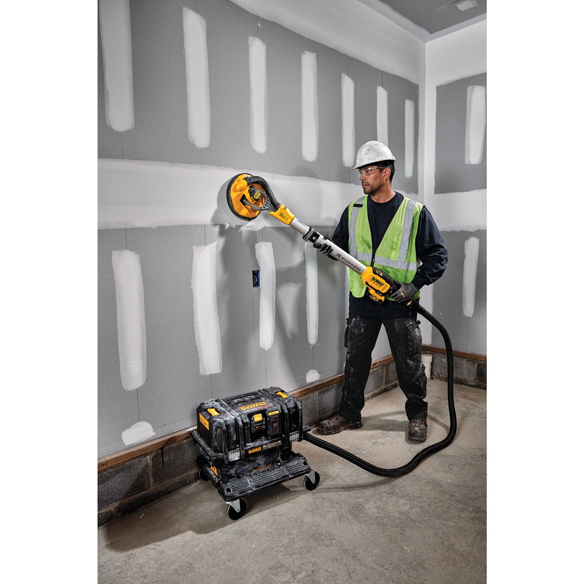 Dewalt 60v store vacuum