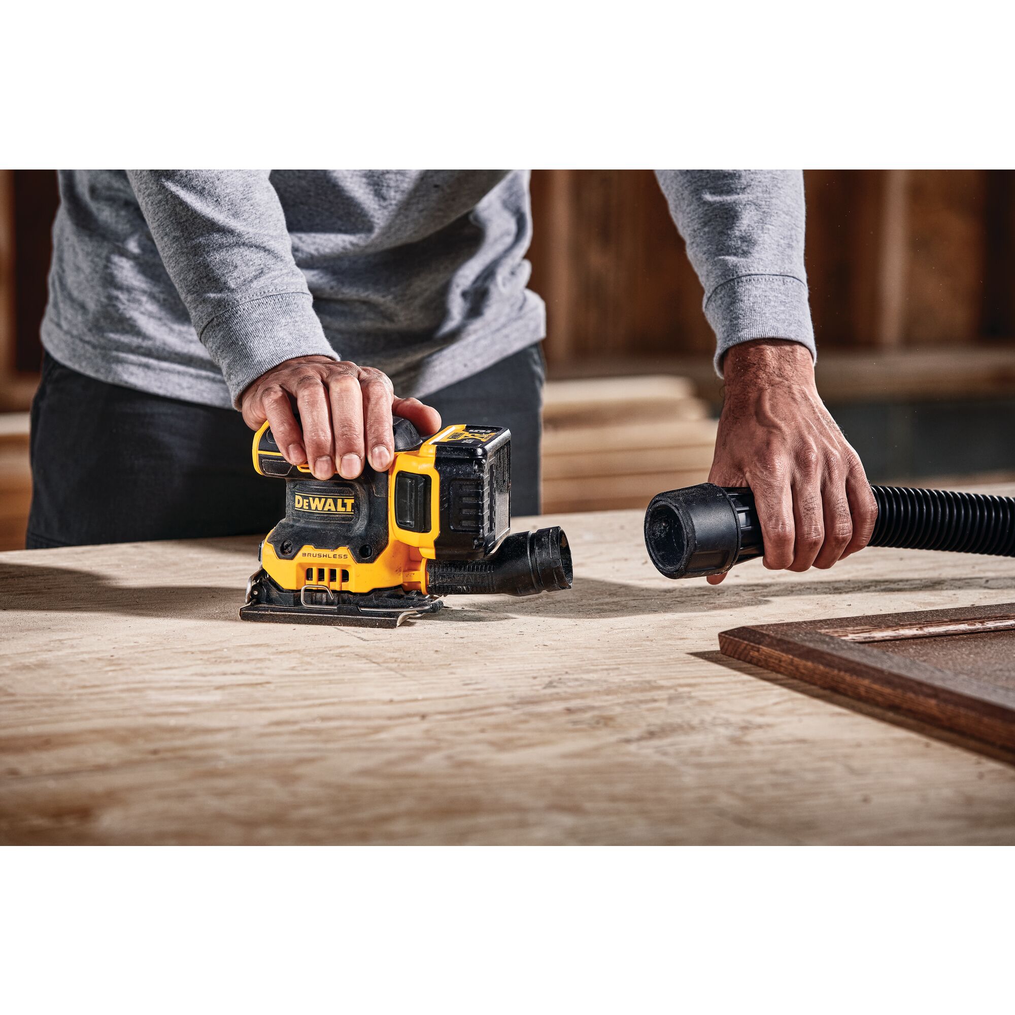 Dewalt store dcw200 sander